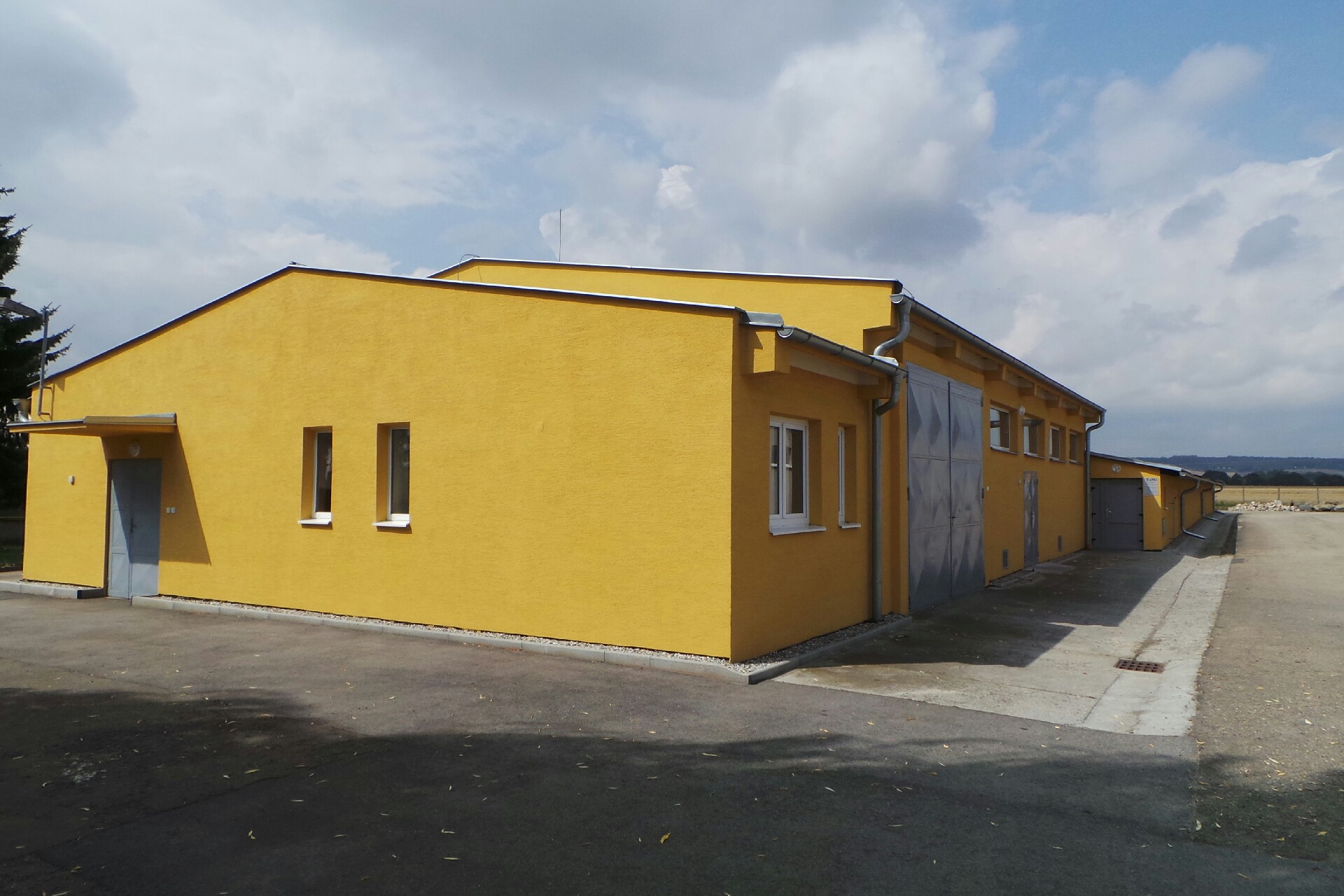 TOMI - výroba nábytku - Michal Doseděl foto 1