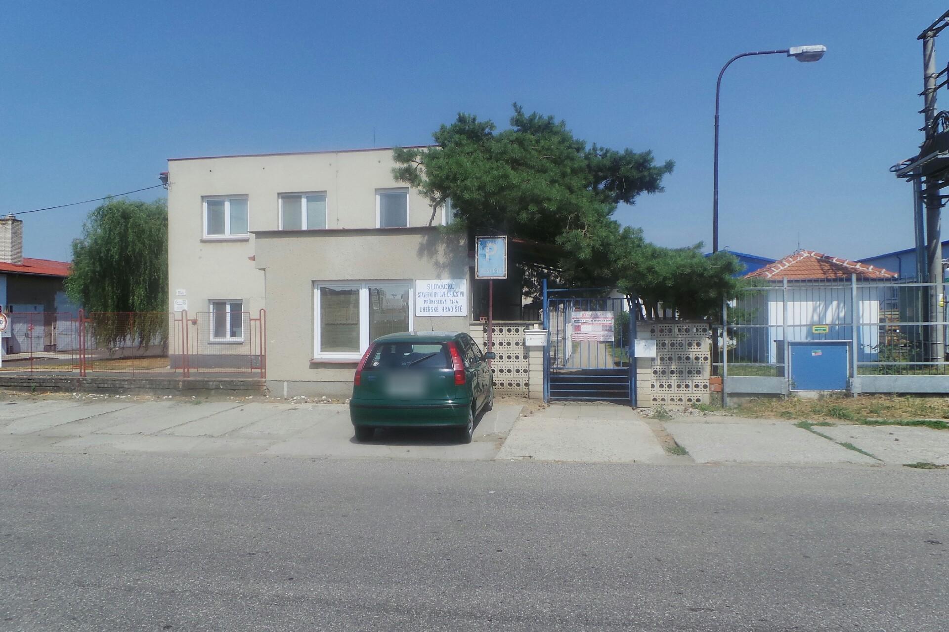 Slovácko, stavební bytové družstvo