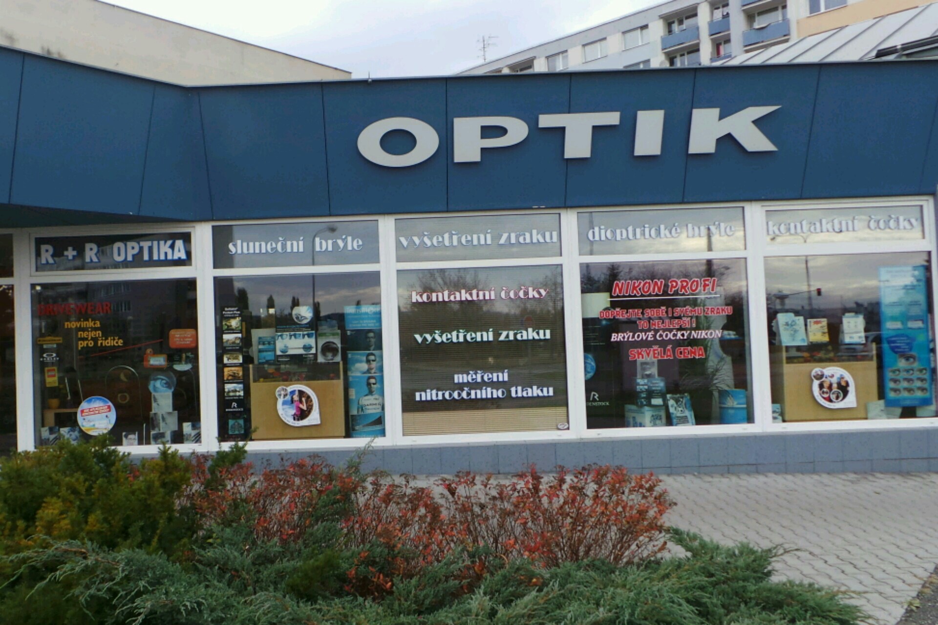 Ivana Rosecká OPTIKA R+R