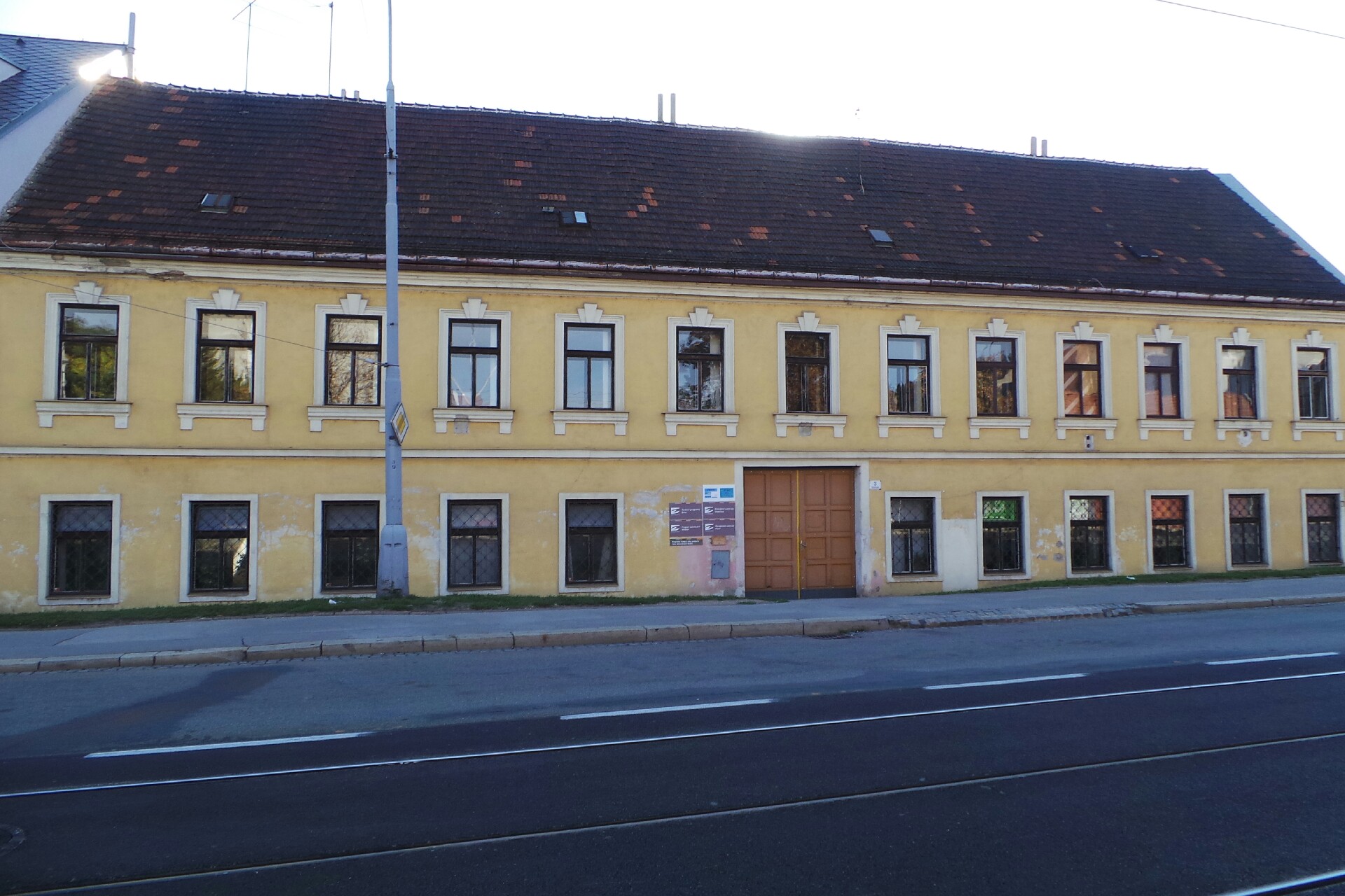 Společnost Podané ruce, o.p.s.