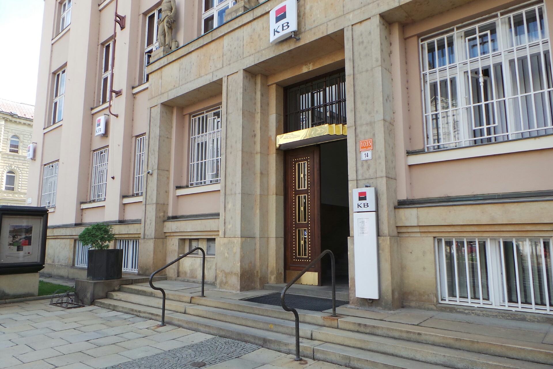 Komerční banka, a.s. foto 2