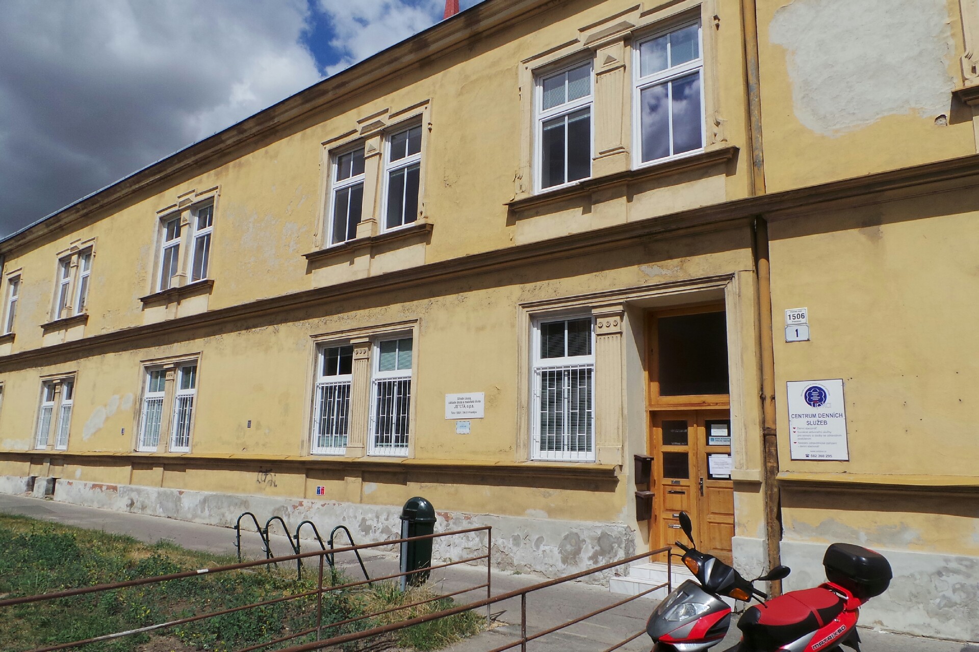 Střední škola, ZŠ a MŠ Jistota, Prostějov, o.p.s.