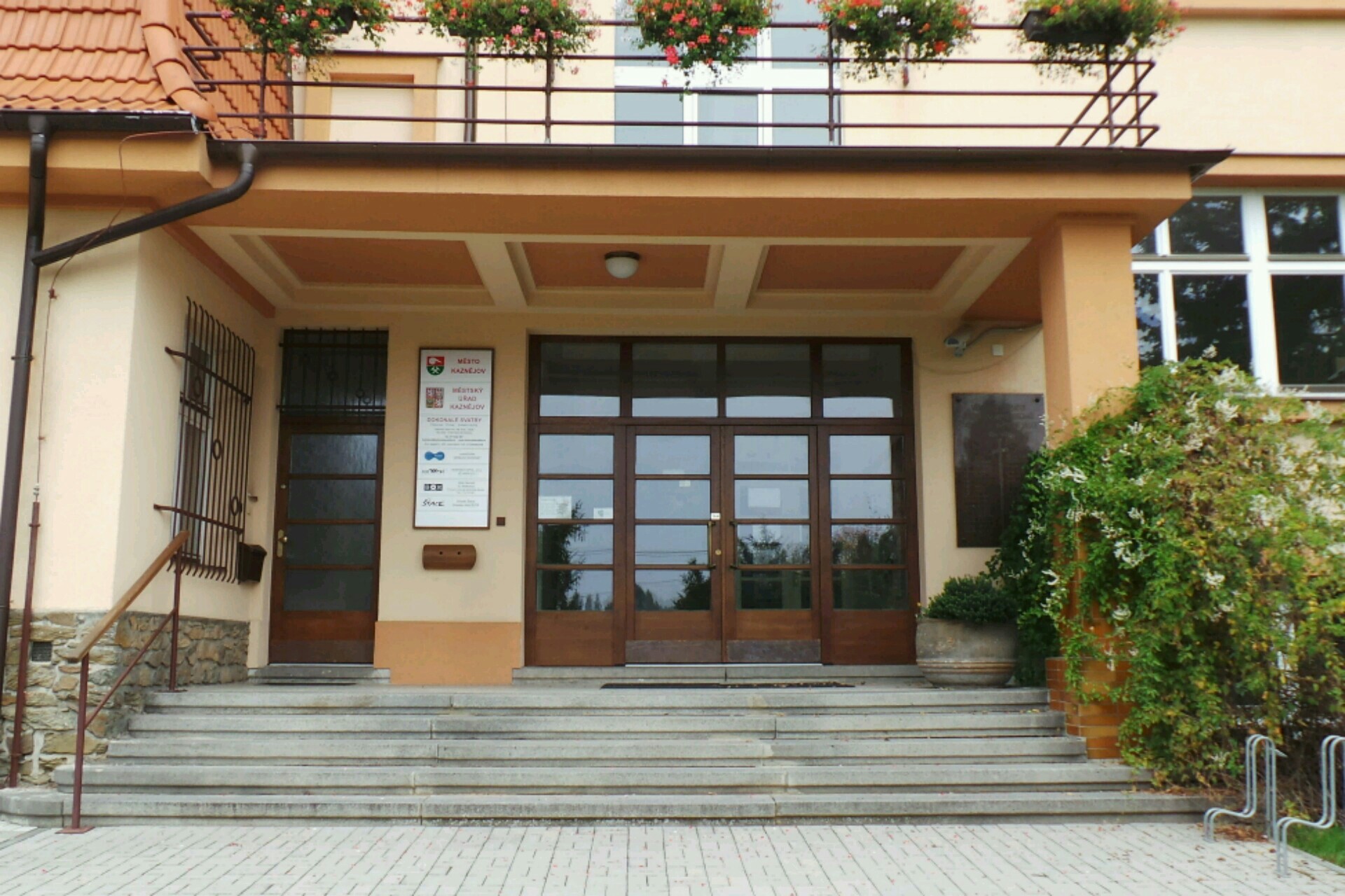 MÚ Kaznějov - Odbor organizačně správní a finanční