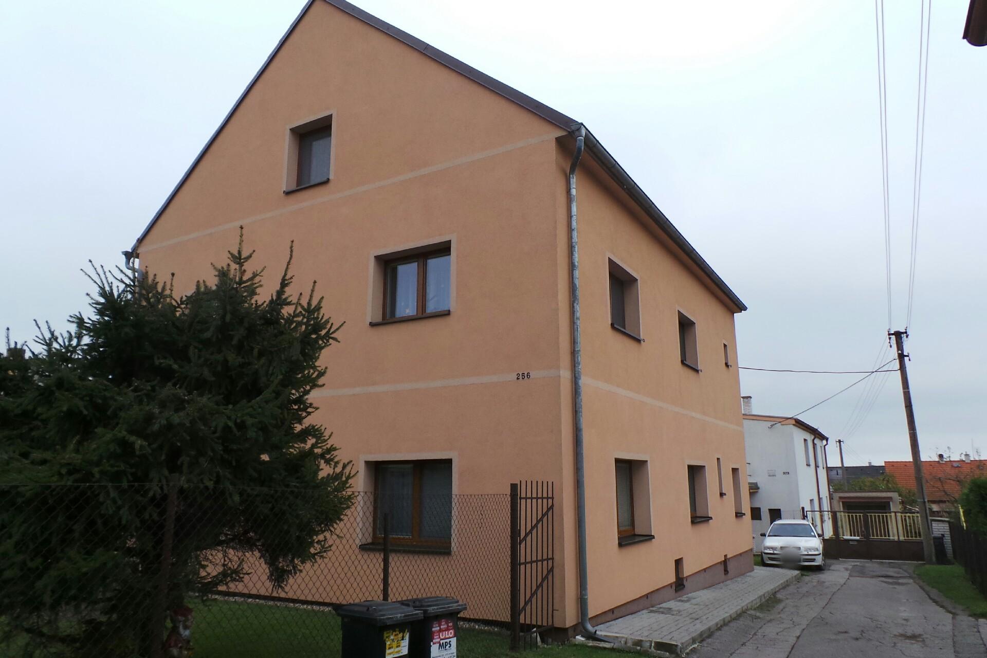 Petr Holubovský - JU-HOL Kuchyně-skříně foto 1