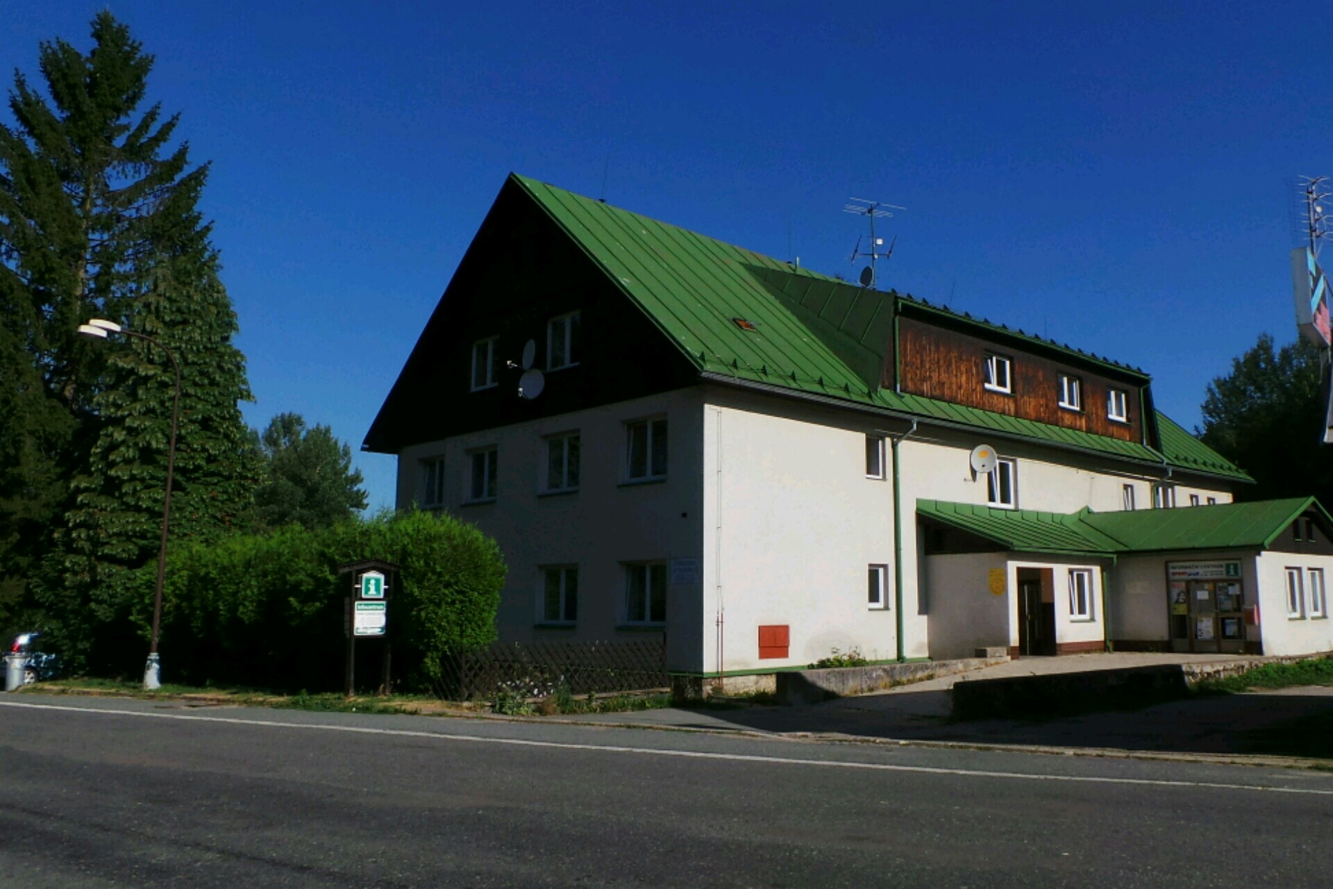 MUDr. Alena Remešová