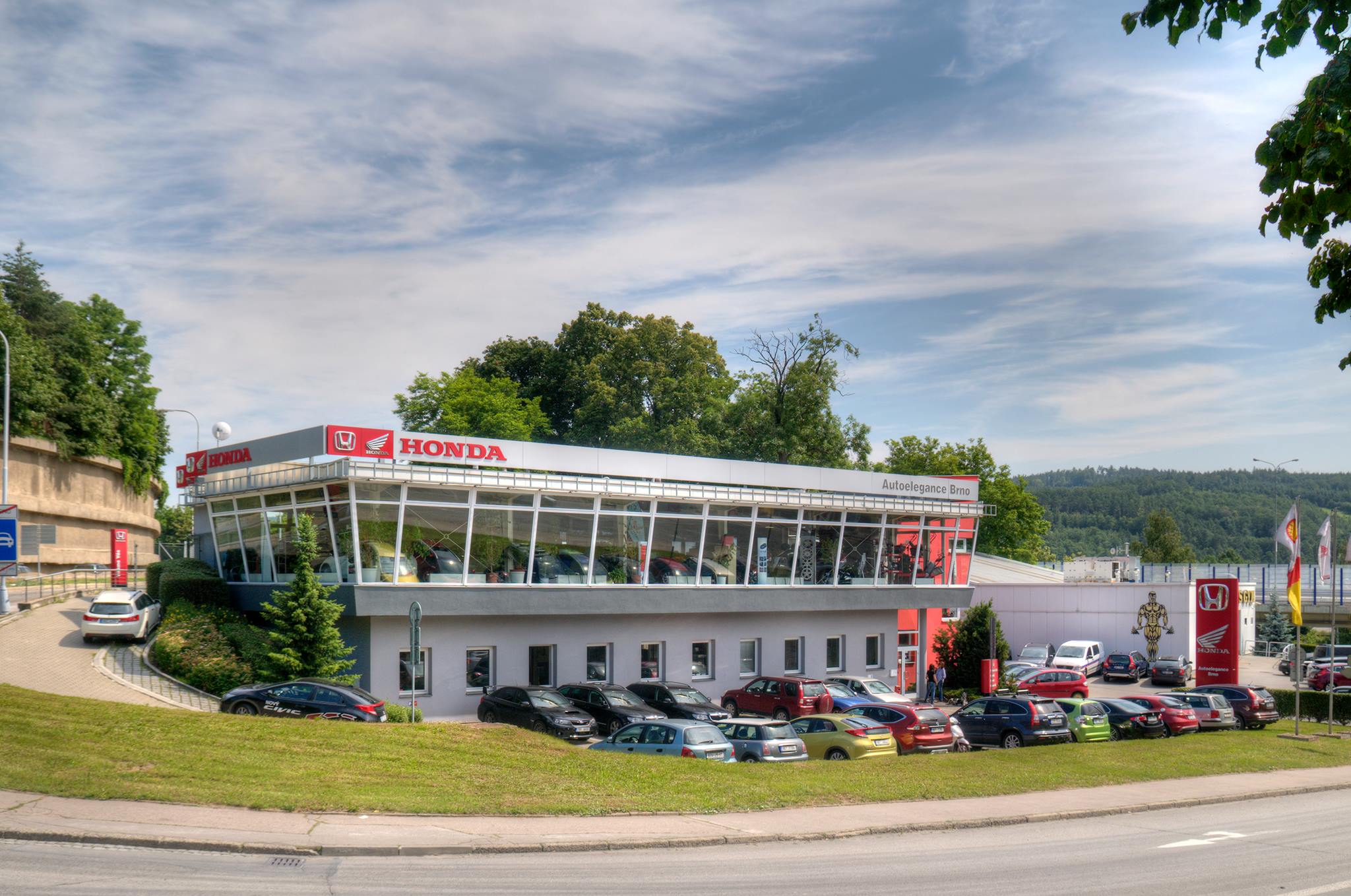 AUTOELEGANCE BRNO, s.r.o. foto 3