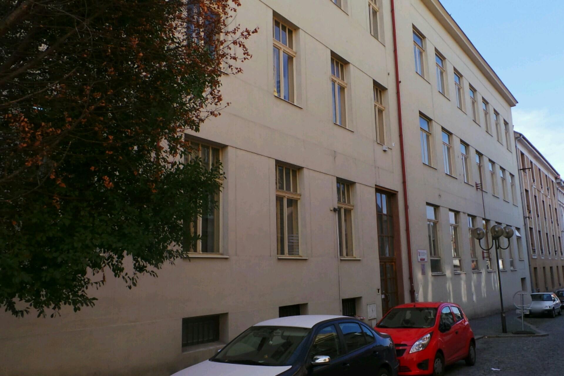 Střední zdravotnická škola a Vyšší odborná škola zdravotnická, Kolín, Karoliny Světlé 135 - VOŠ