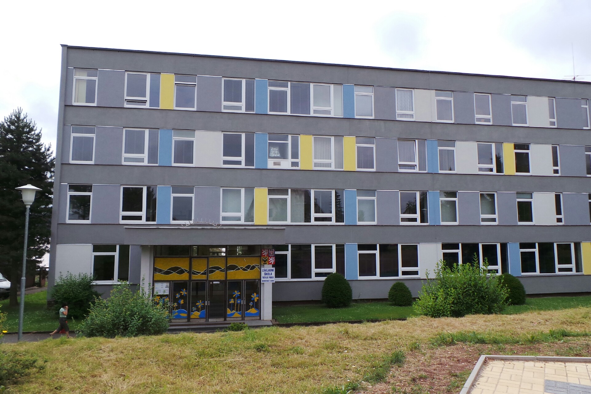 Základní škola Nová Paka, Husitská 1695, okres Jičín