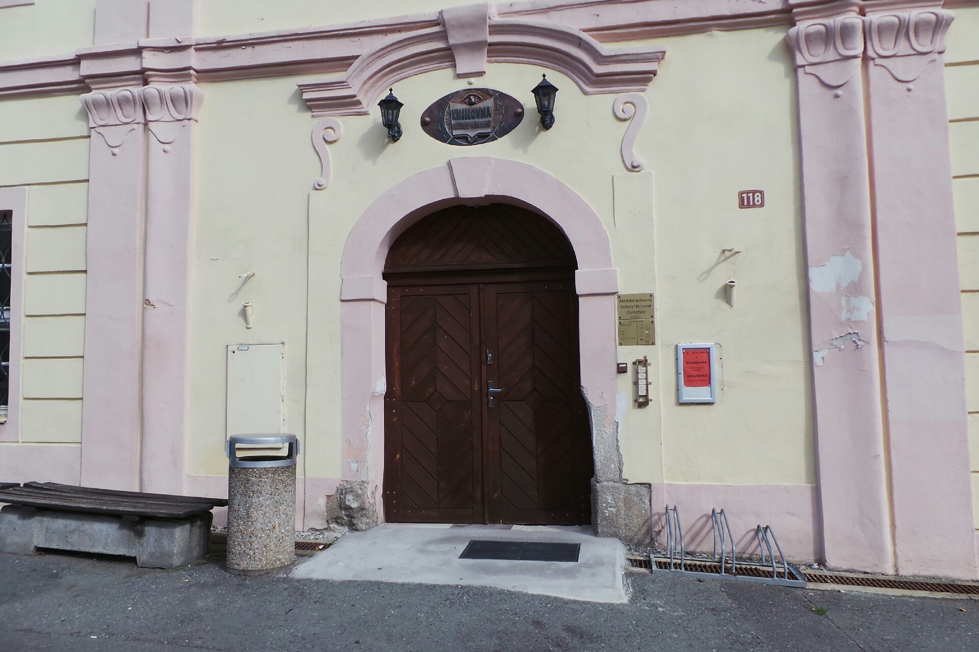 Městská knihovna Boženy Němcové Domažlice foto 2