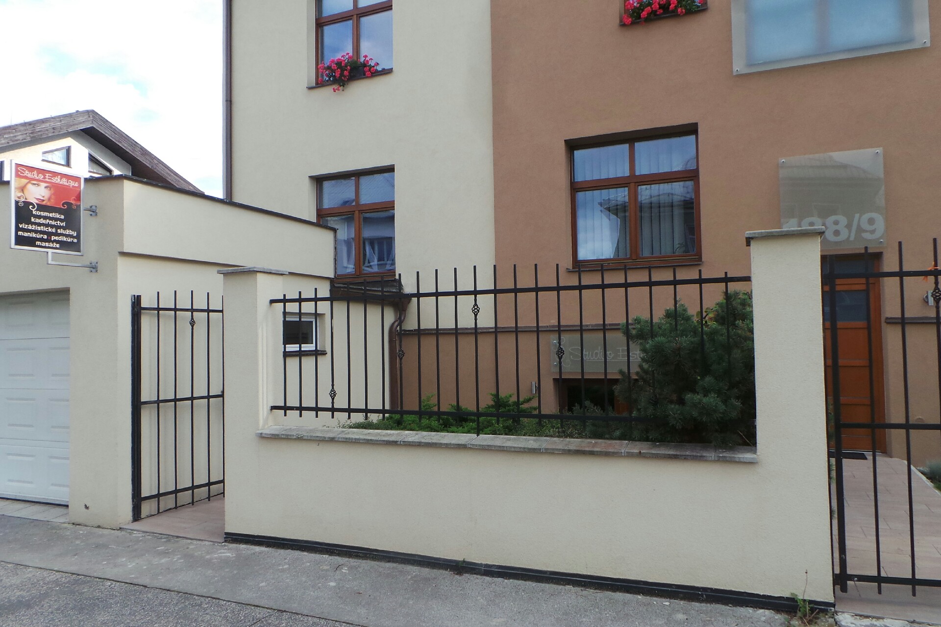 Studio ESTHÉTIQUE - Soňa Šedá