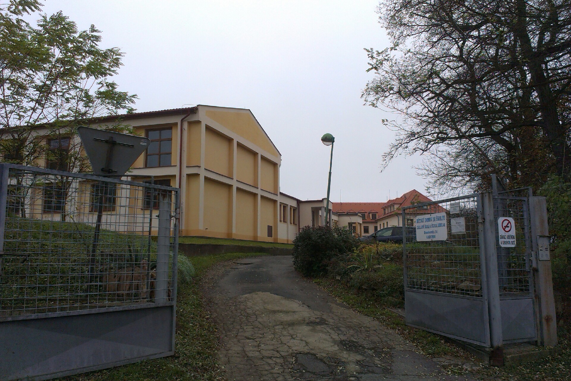 Dětský domov se školou, ZŠ a školní jídelna, Liběchov