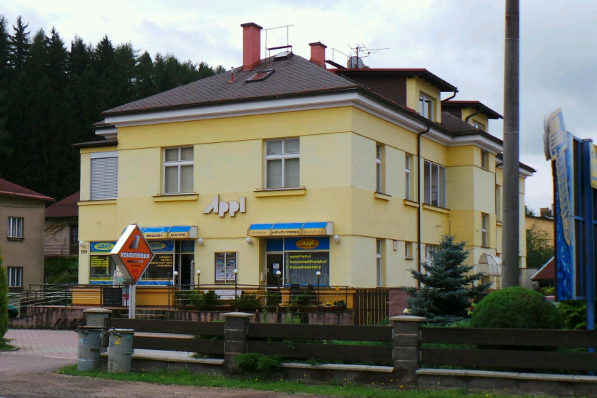 Spojovací materiál - VAKSTAV