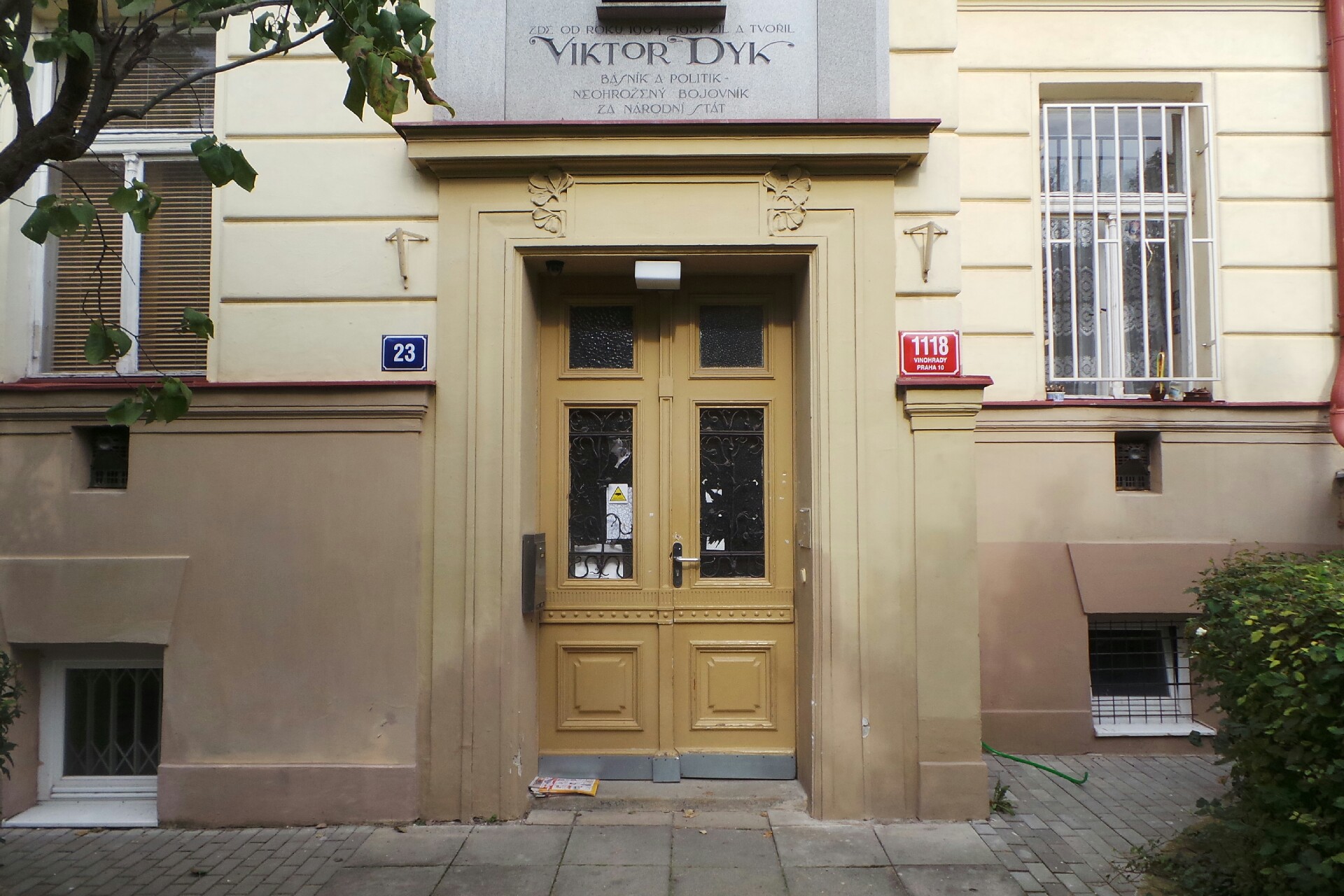 MVDr. Alexandr Skácel