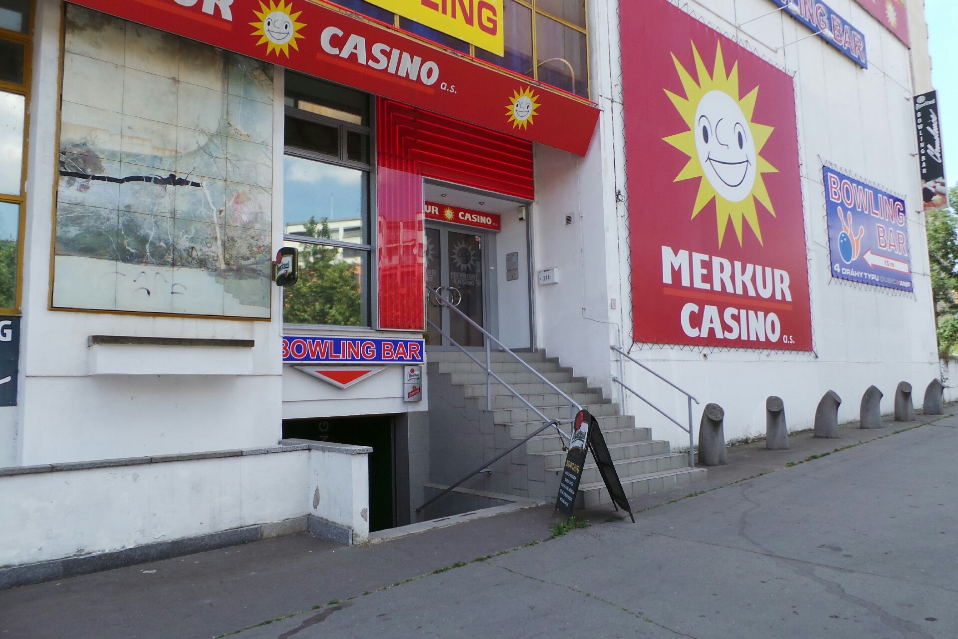 MERKUR CASINO foto 1