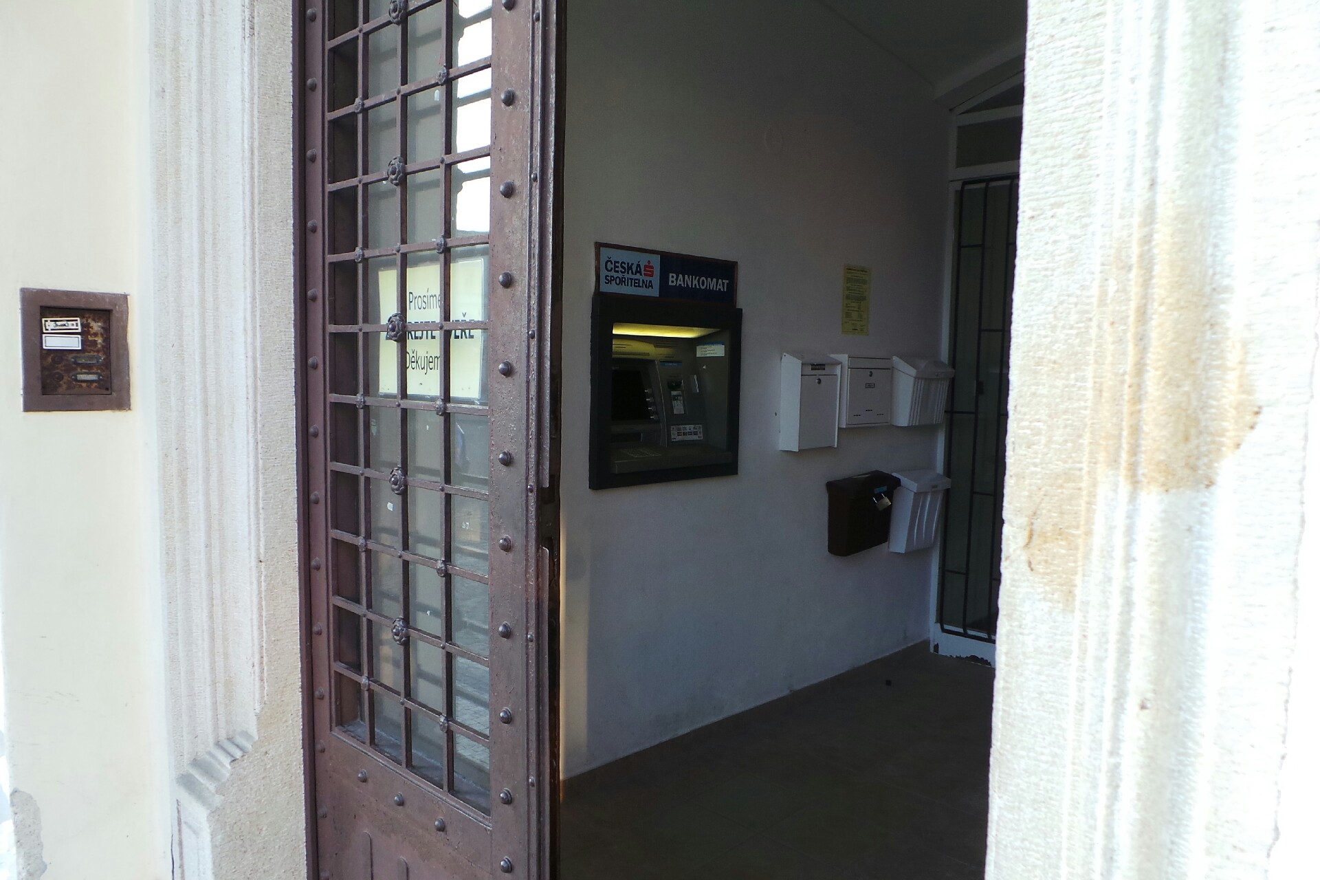 Bankomat České spořitelny