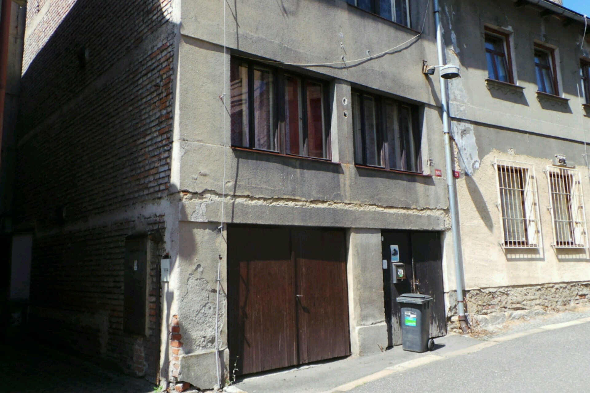 Petr Dvořák - Výroba a zpracování skla