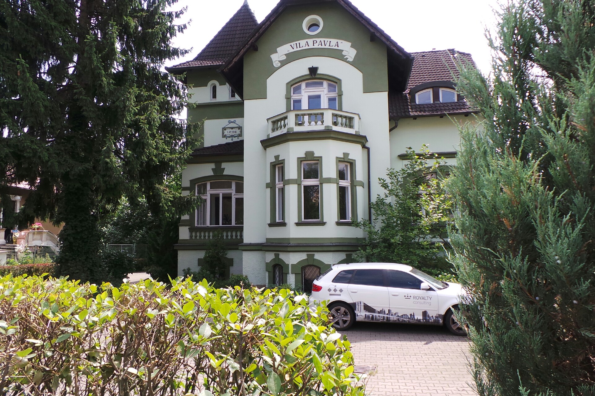 Zora Silk - Ručně malované hedvábí