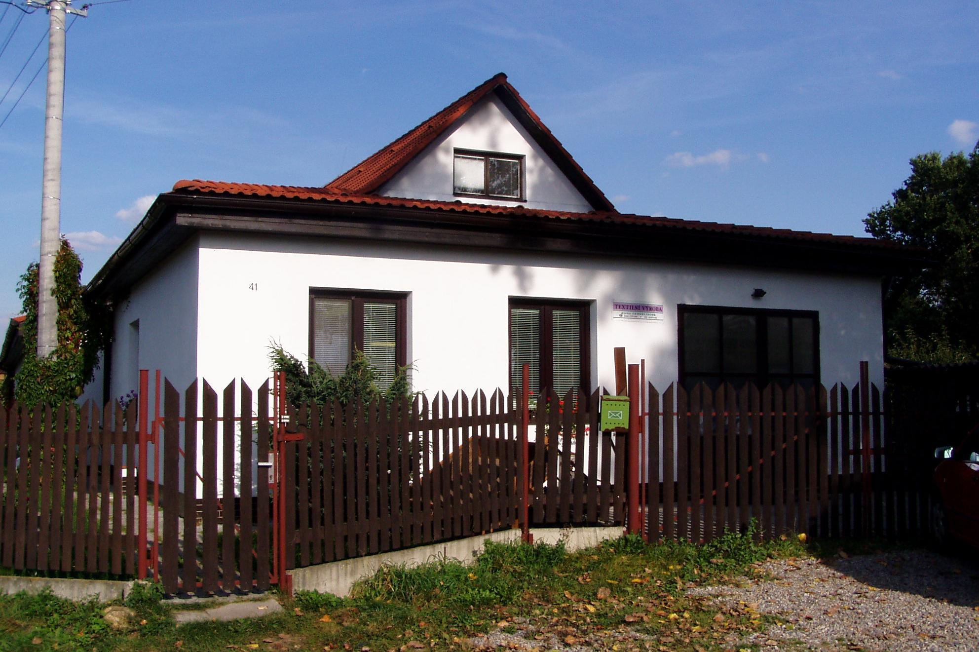 Alena Cendelínová - prodej fotbalových a hokejových potřeb