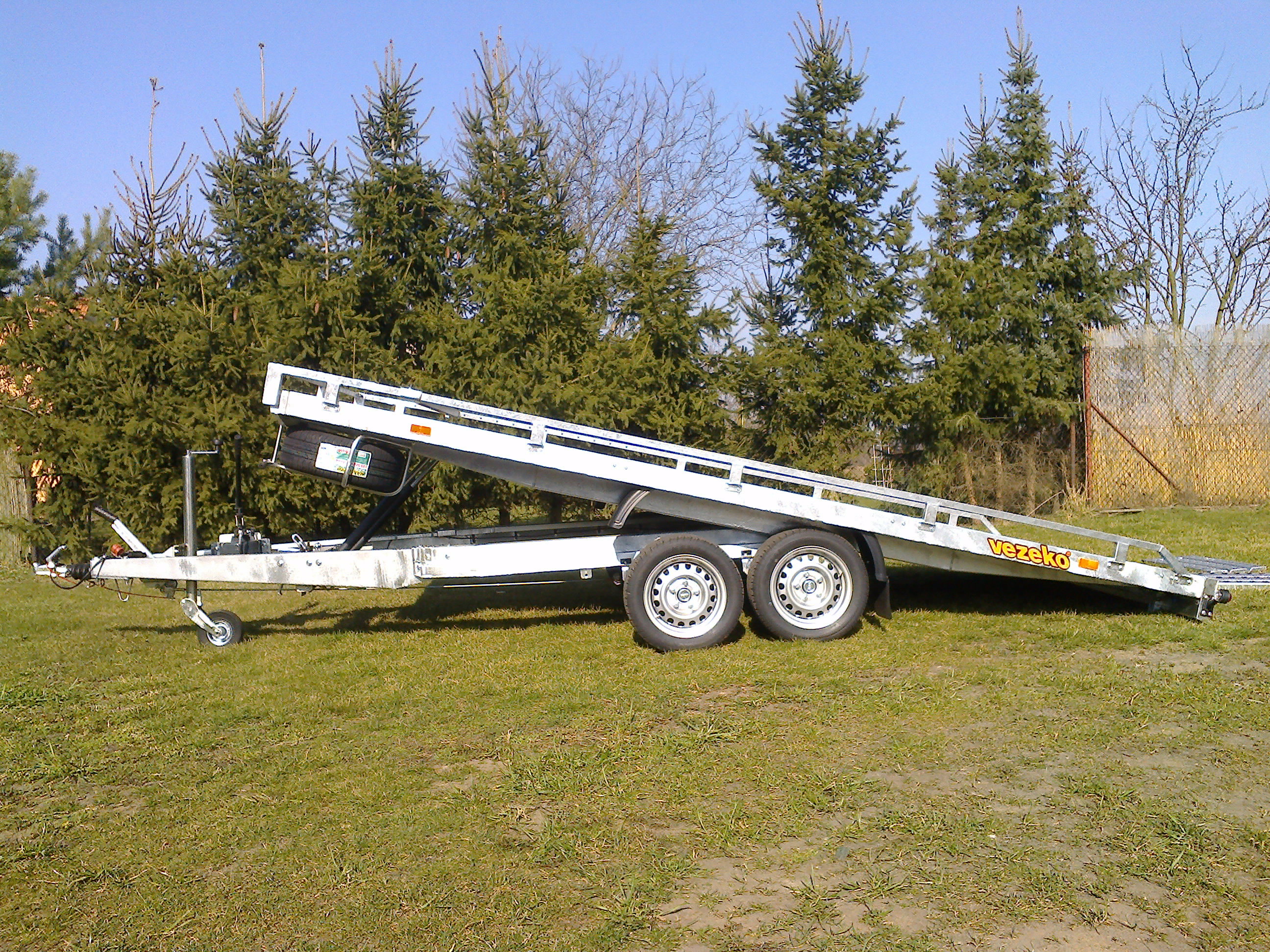 Půjčovna přívěsů Nymburk - Zvěřina foto 2