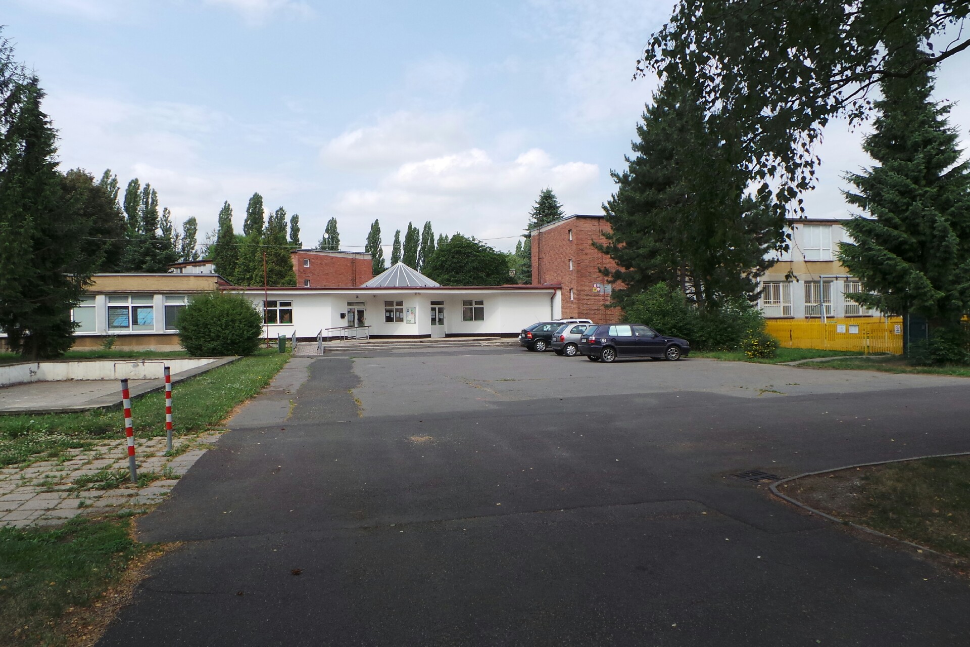 ZŠ s rozšířeným vyučováním matematiky a přírodovědných předmětů, Teplice