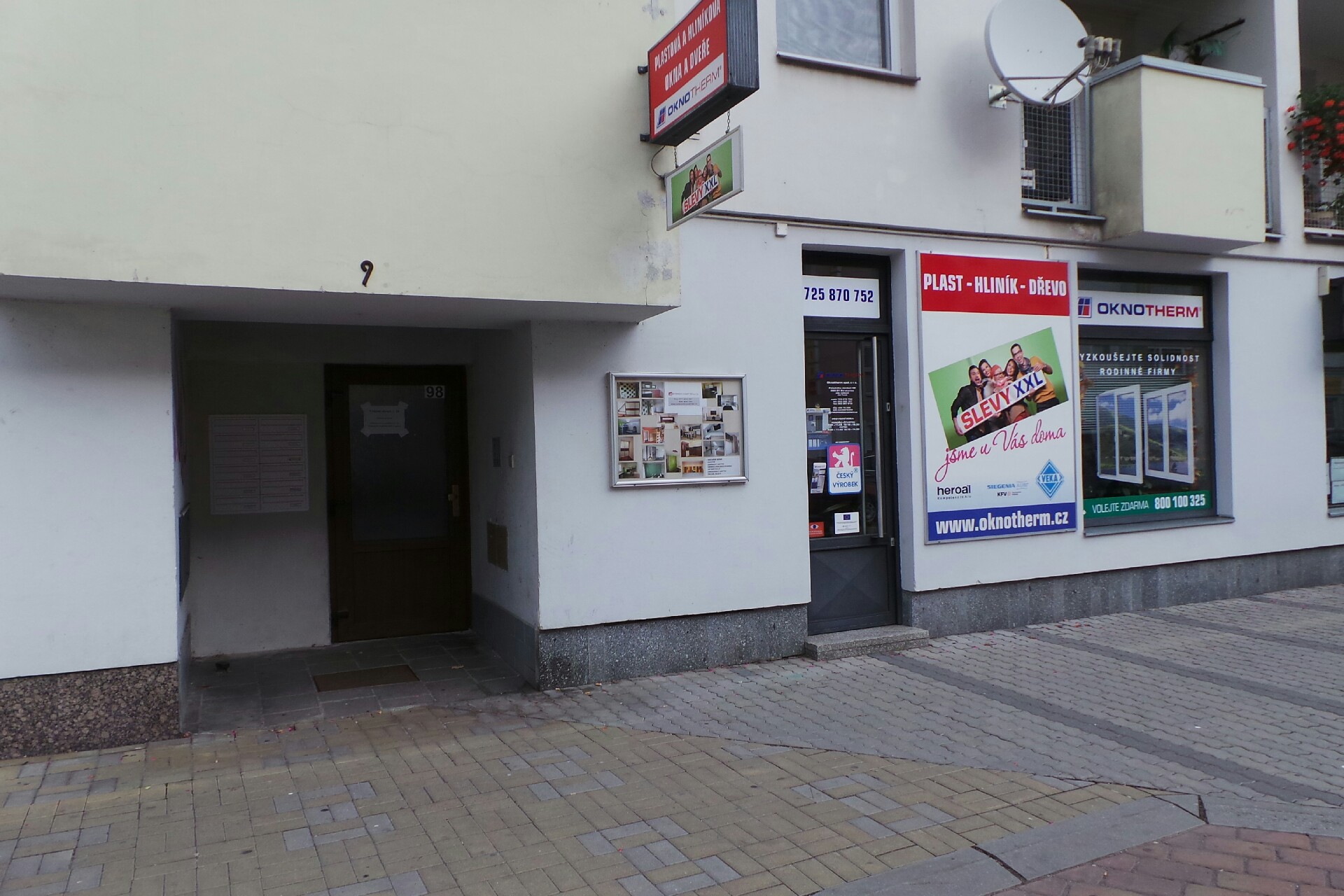 INTERIÉRY-NÁBYTEK, s.r.o.