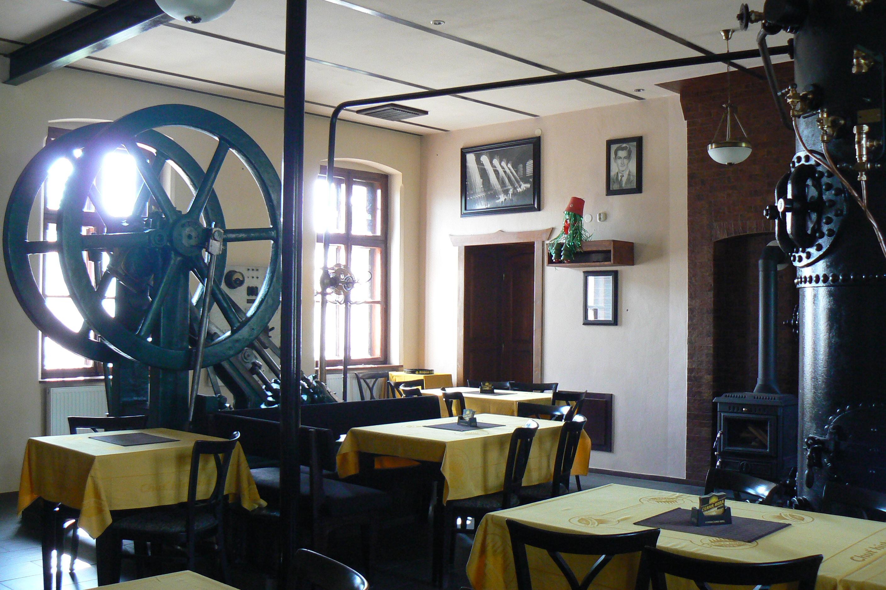 Hospoda na Vodárně MAŠINHÓZ