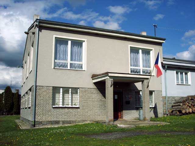 Zbelítov - obecní úřad foto 1