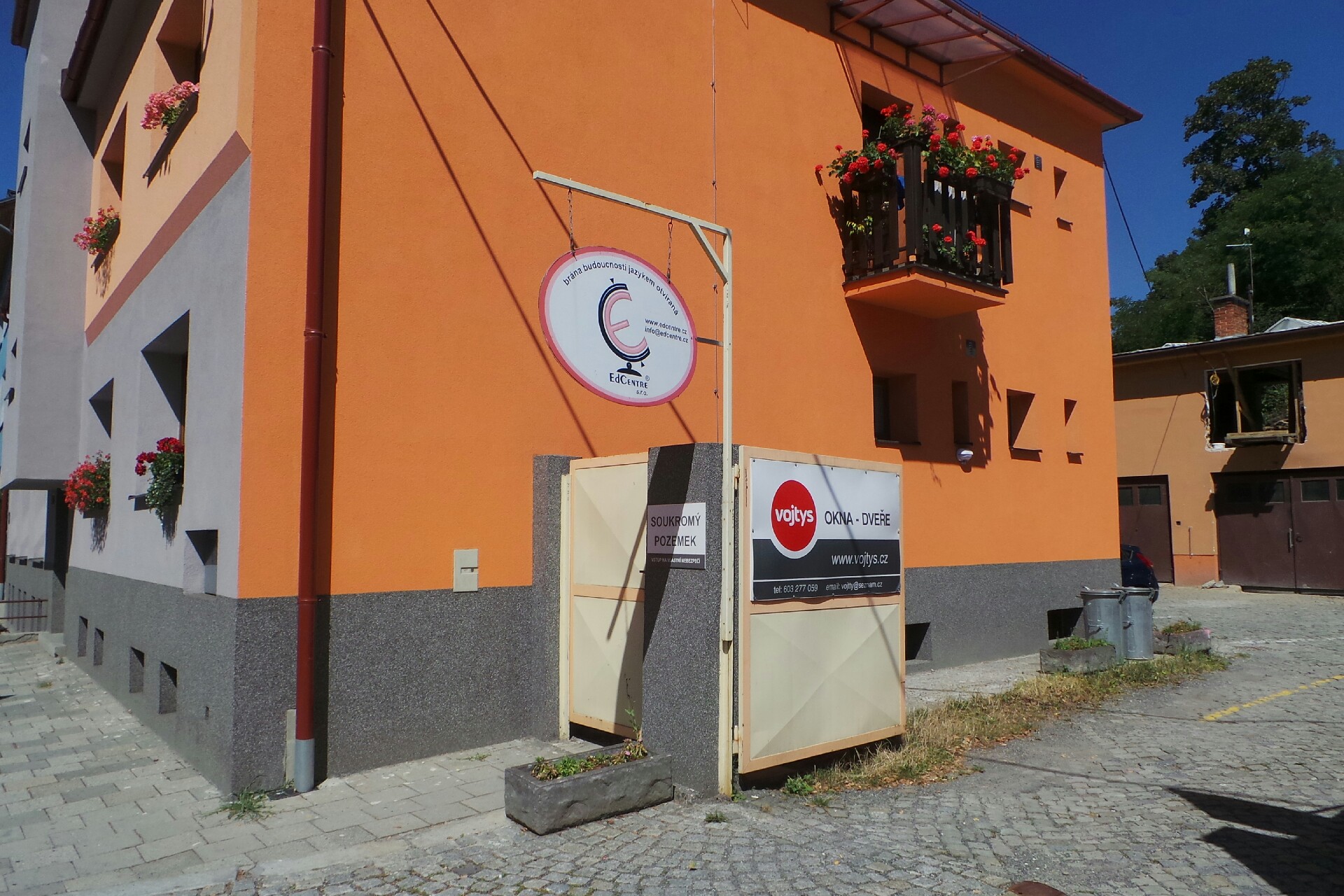 EdCentre school, s.r.o.