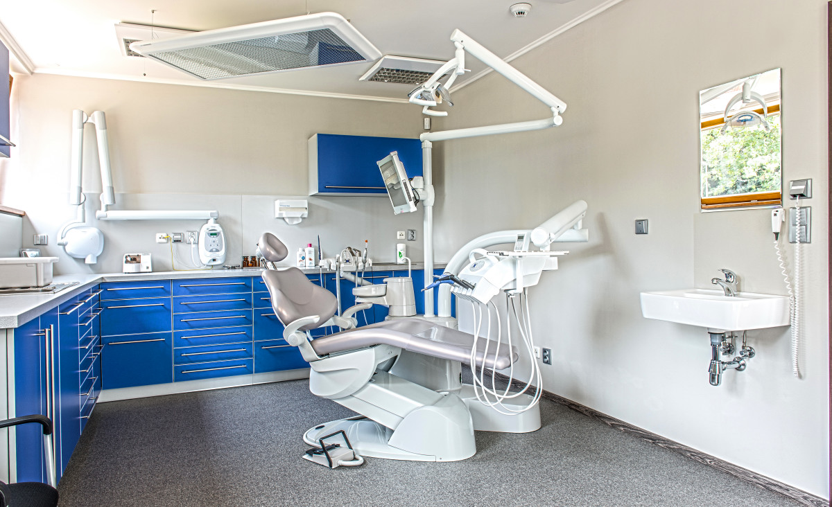 Stomatologická klinika Lazurit foto 3