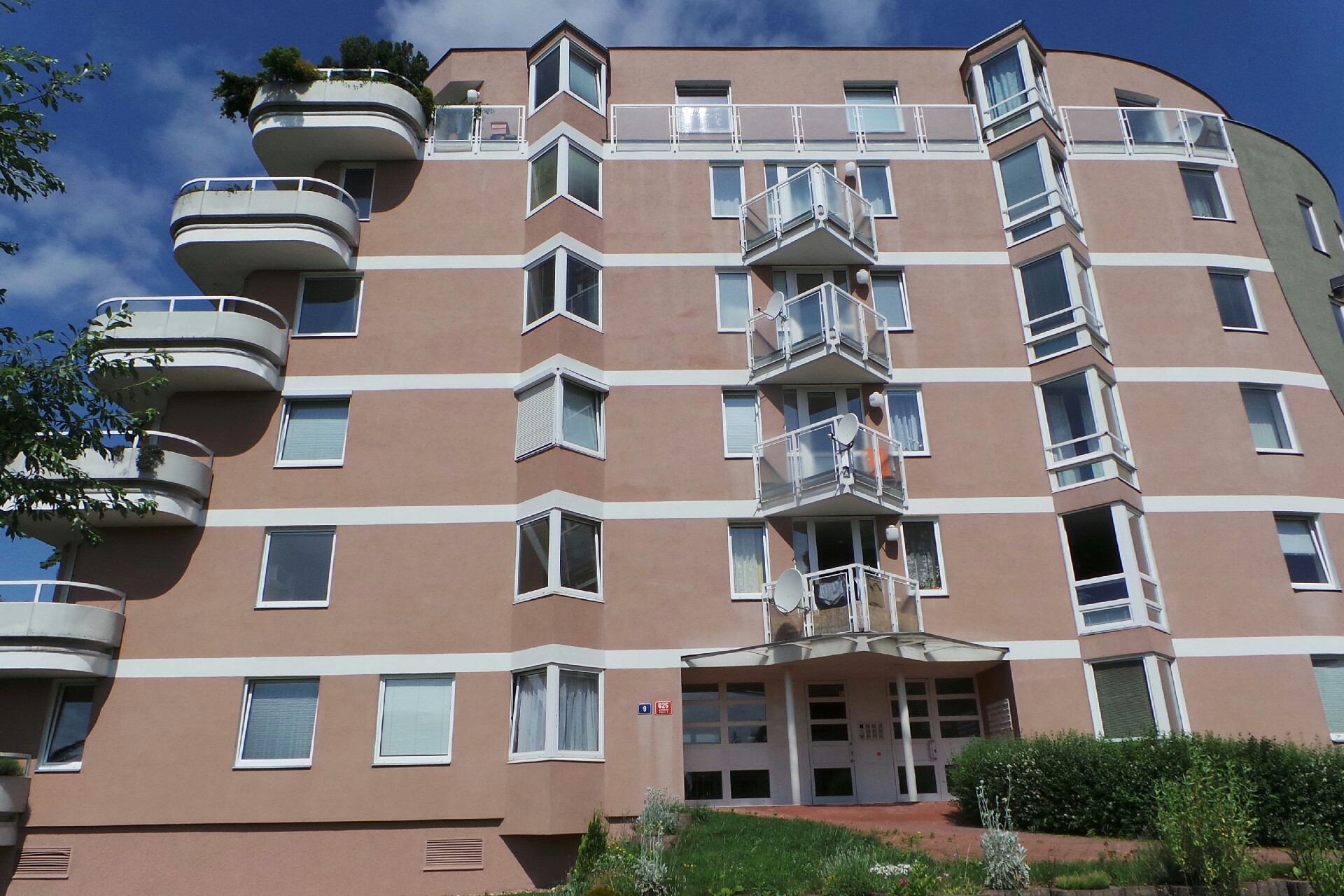 H4CH - Help for Children