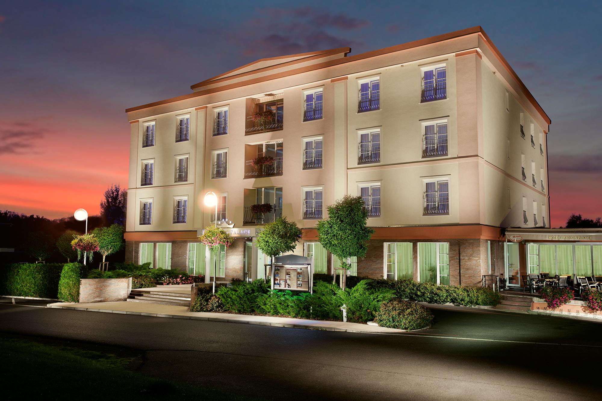 Hotel Francis Palace