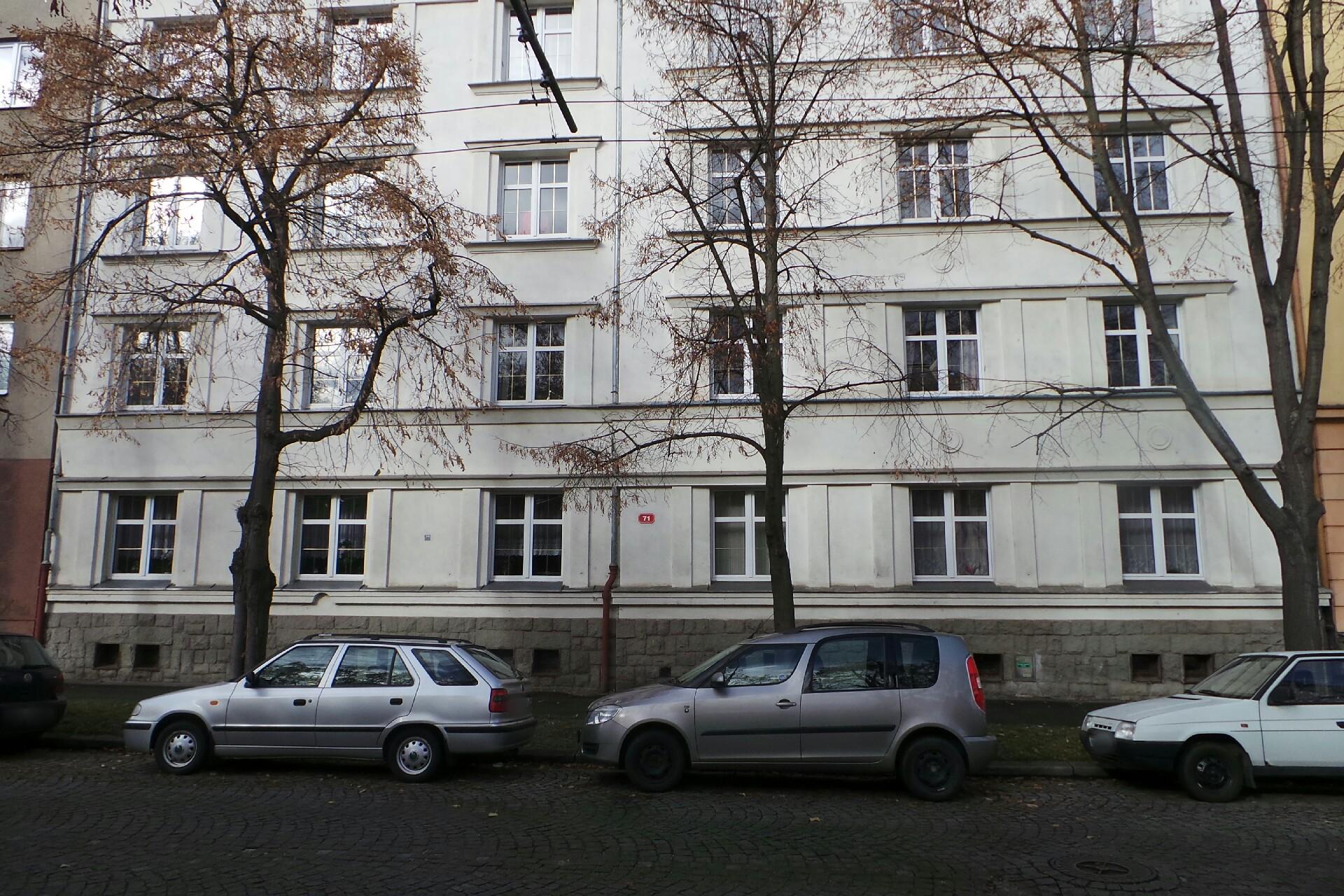 INSTPOL Václav Šůcha