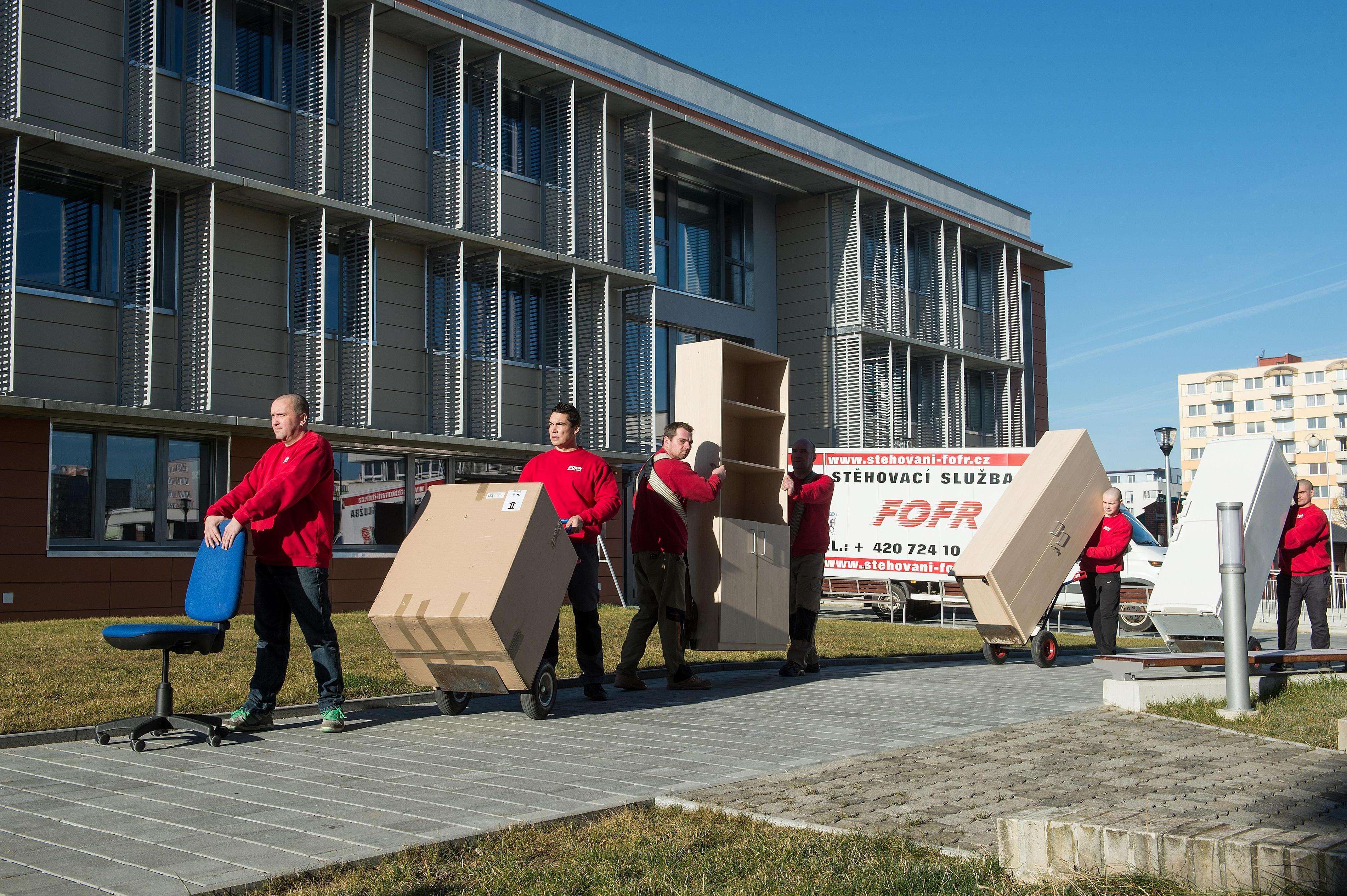 FOFR stěhovací služba
