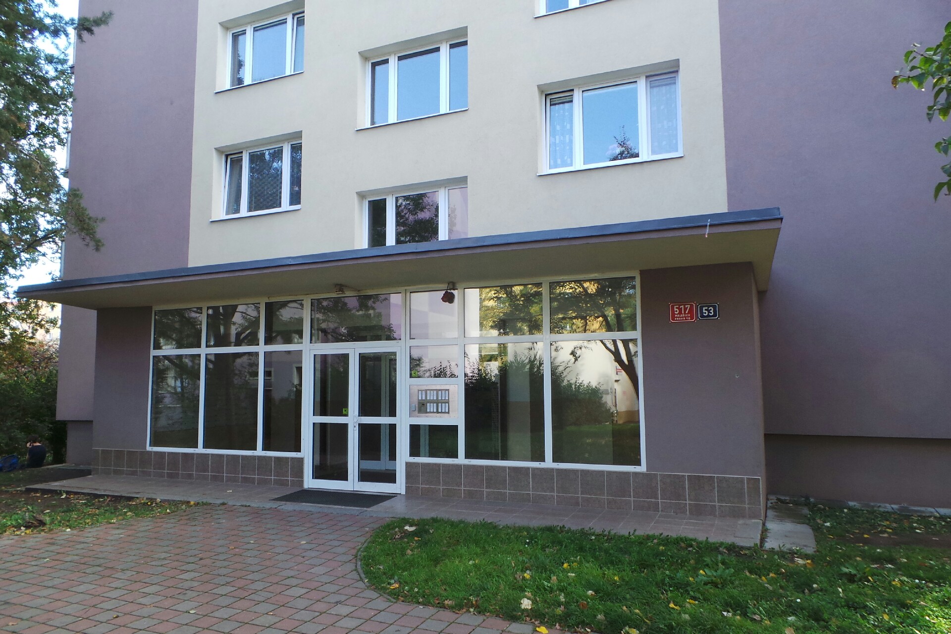 Mgr. Zuzana Křenková