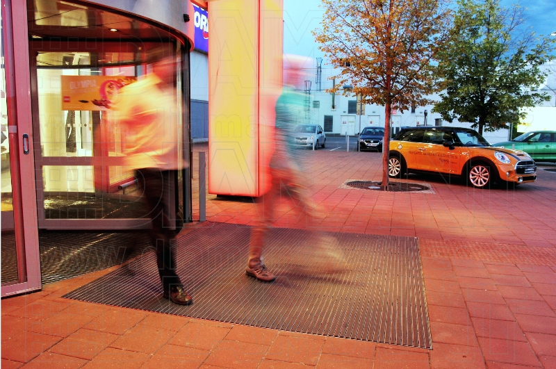 DIAMANT AK s.r.o. - rohože a čisticí zóny foto 2