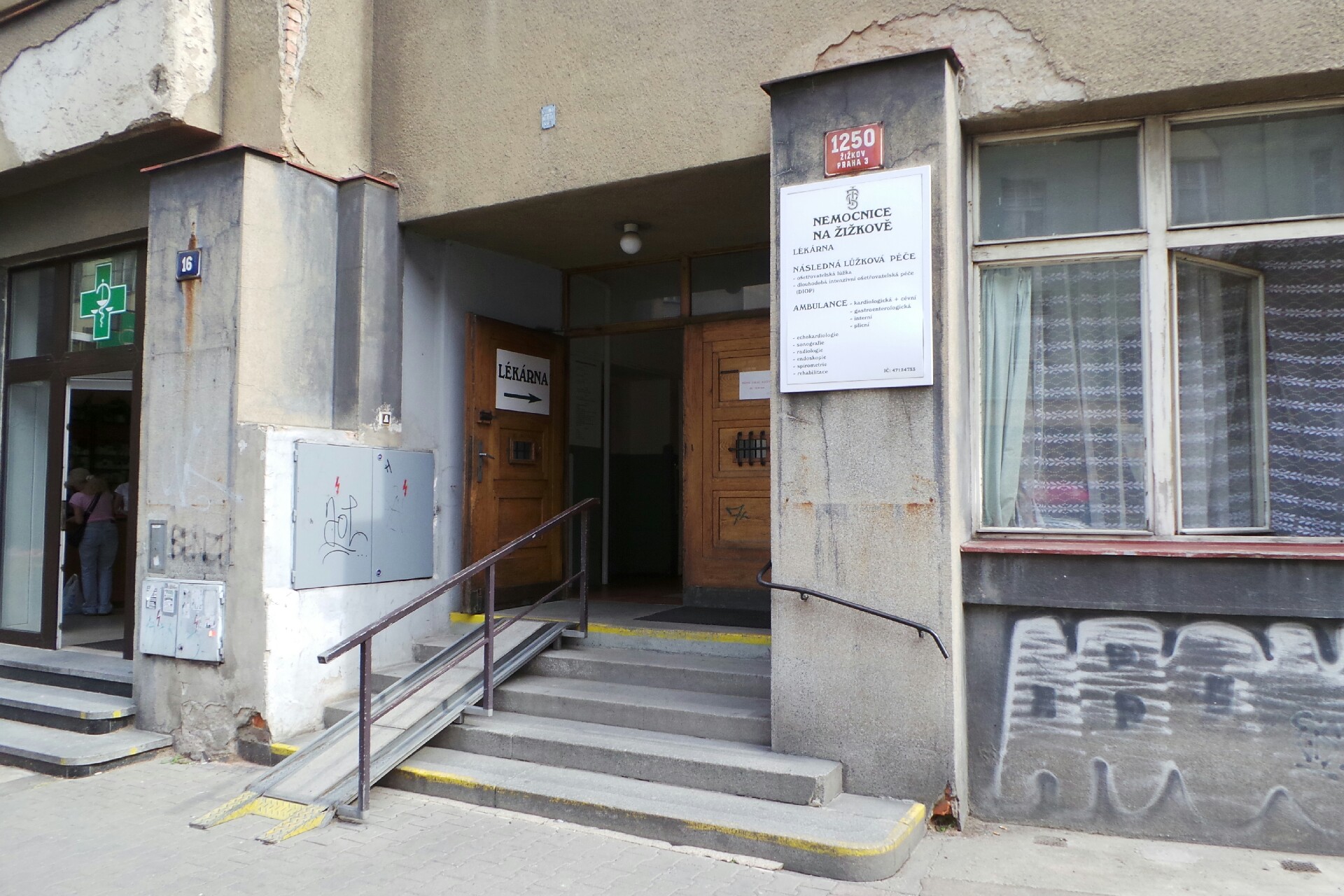 Nemocnice Sv. Kříže Žižkov - Plicní ambulance foto 2