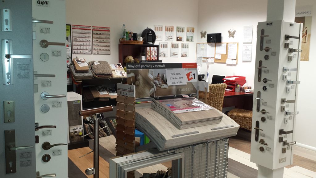 Jan Kořínek - Vaše podlahy a dveře foto 3