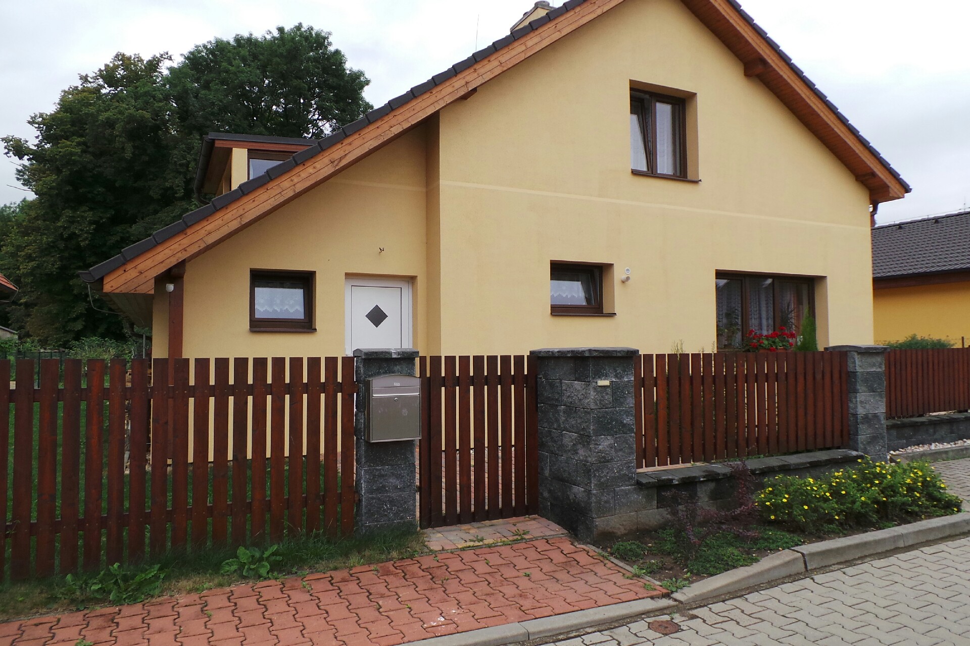 Mgr. Jana Nejezchlebová