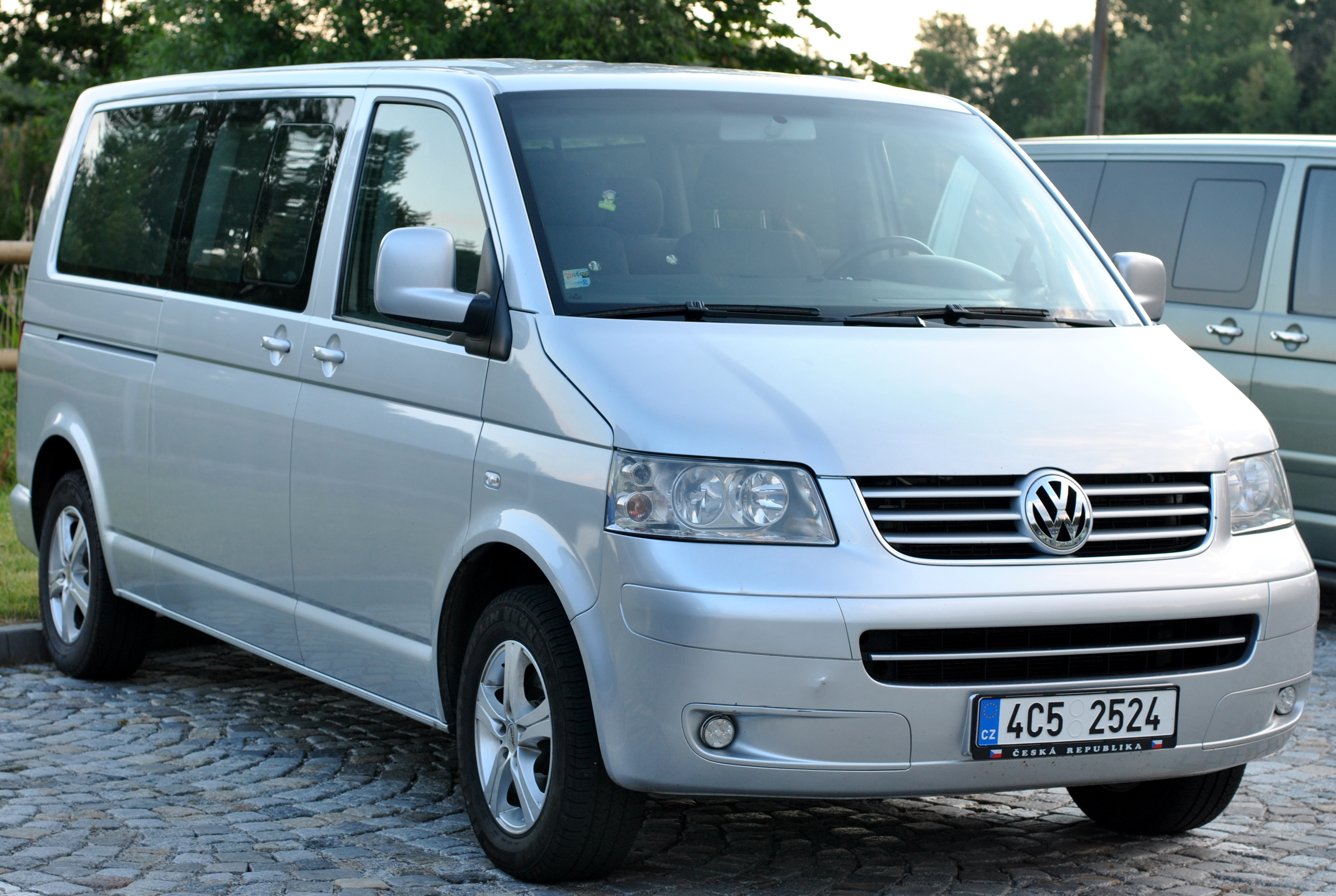 Jaroslav Vavruška - Minibusová a mikrobusová doprava foto 3