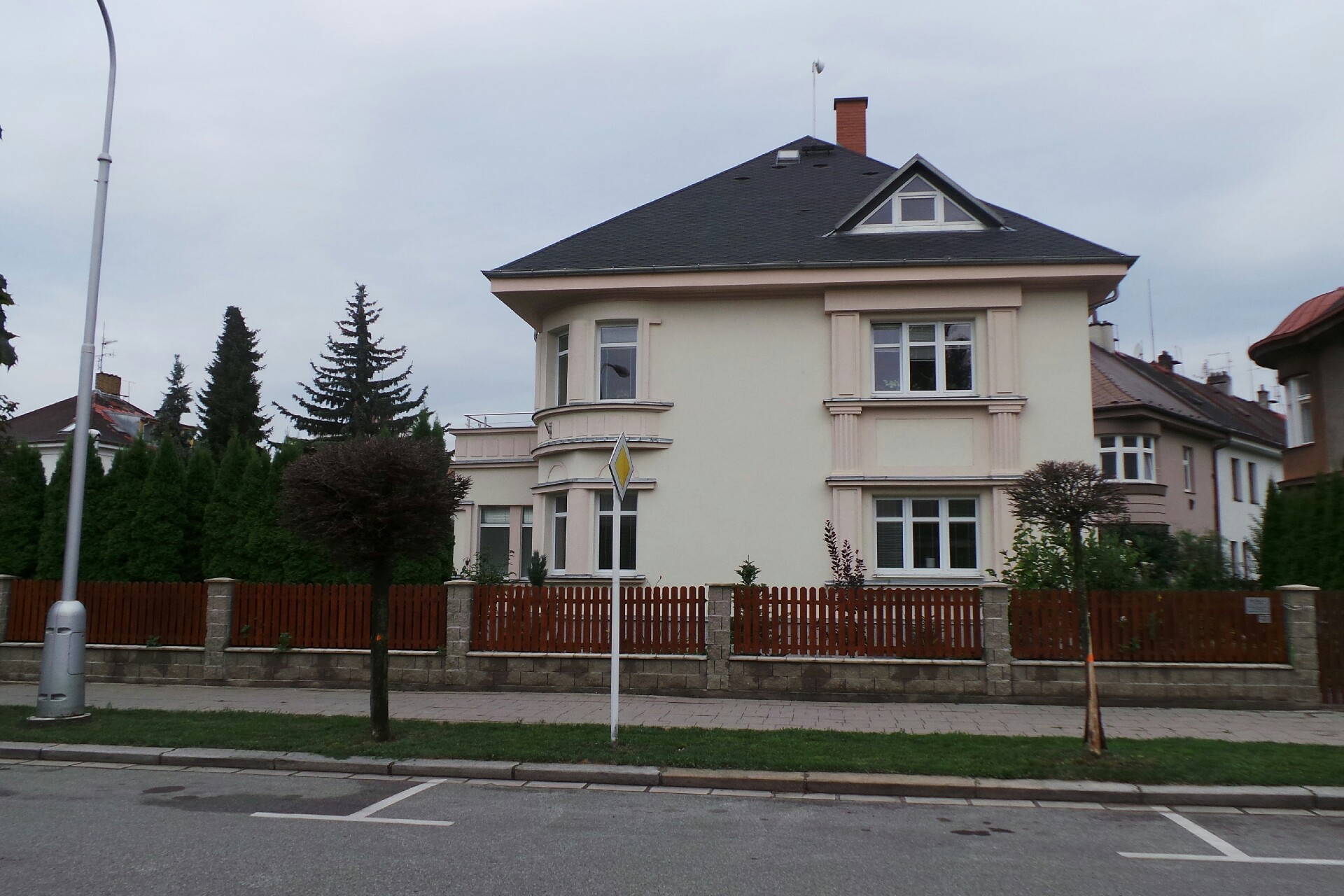 Daňový poradce ev. č. 0772 Mgr. Blanka Timofejevová