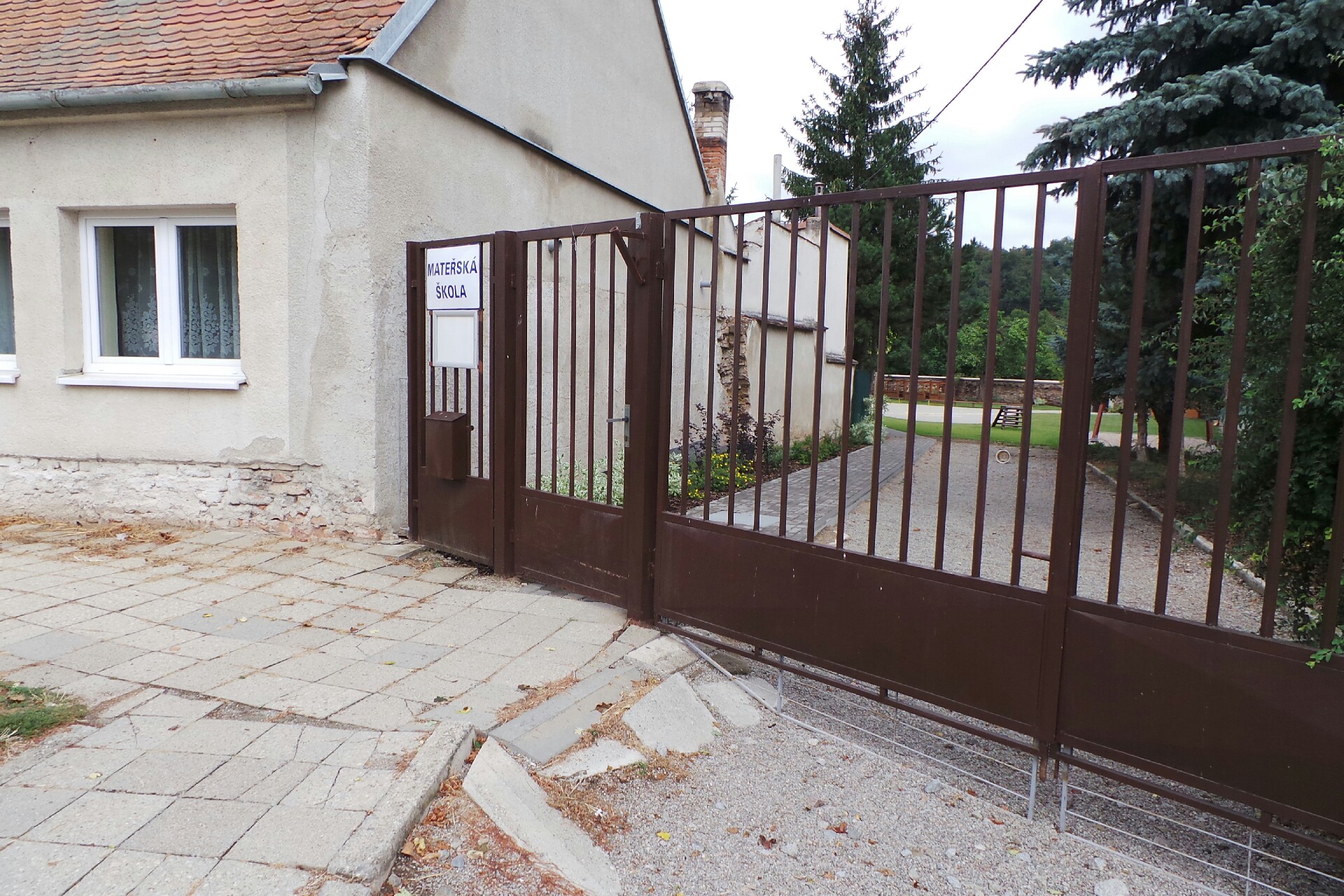 MŠ Moravský Krumlov, Palackého