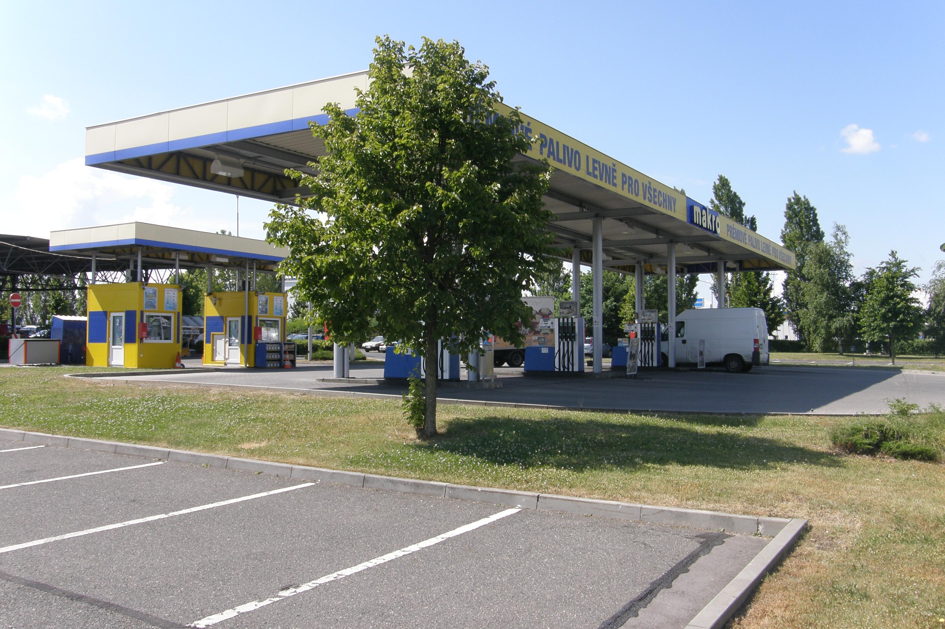 MAKRO Čerpací stanice