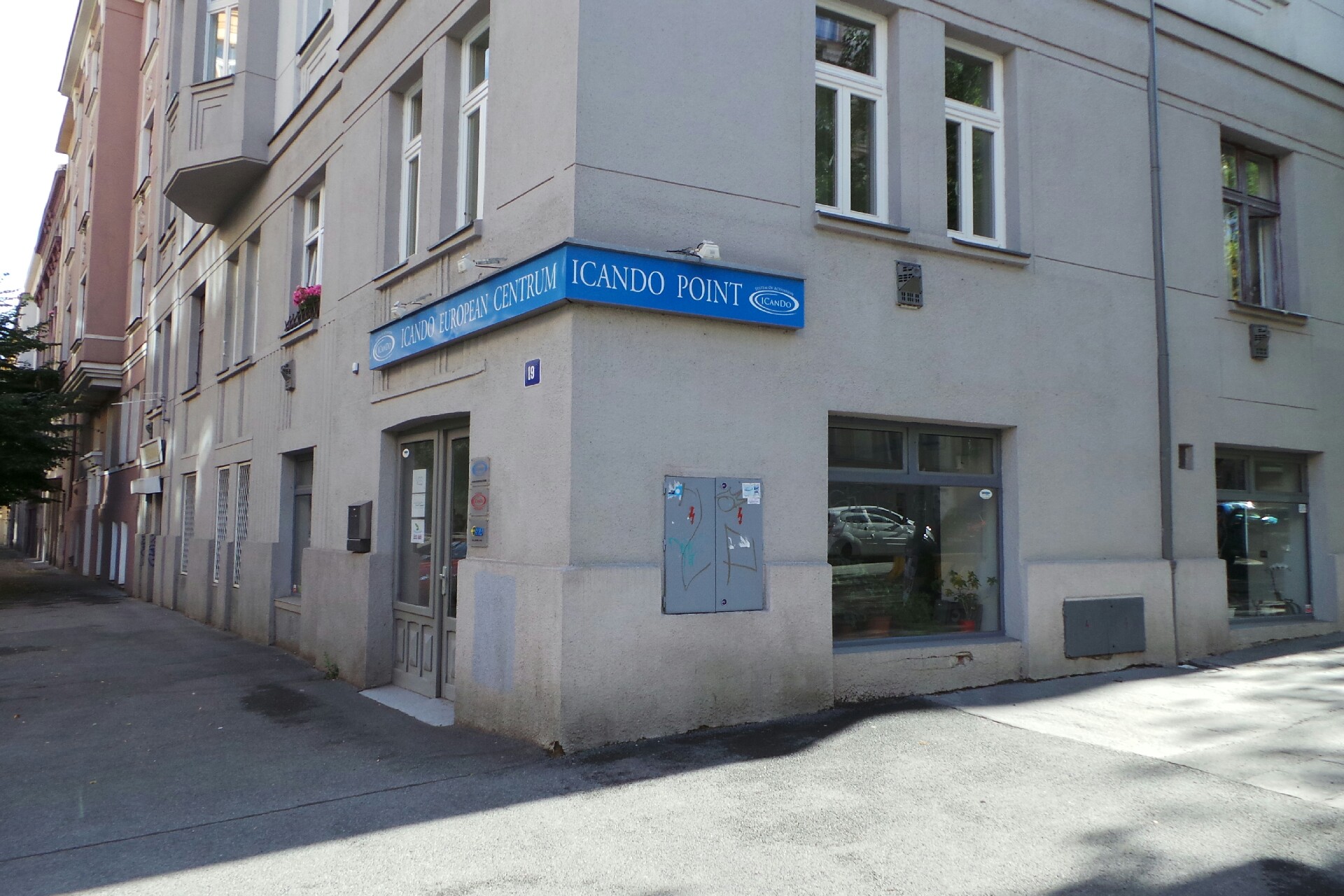 ICANDO CZ CLUB foto 2