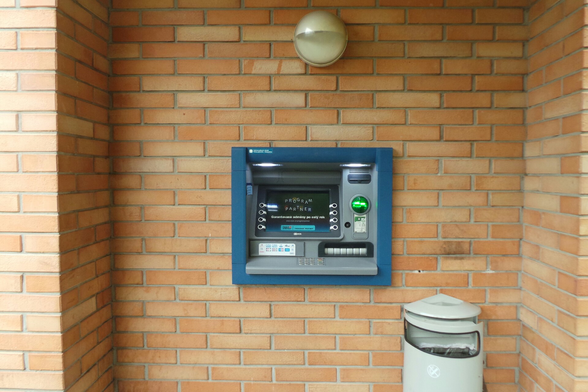 Bankomat České spořitelny