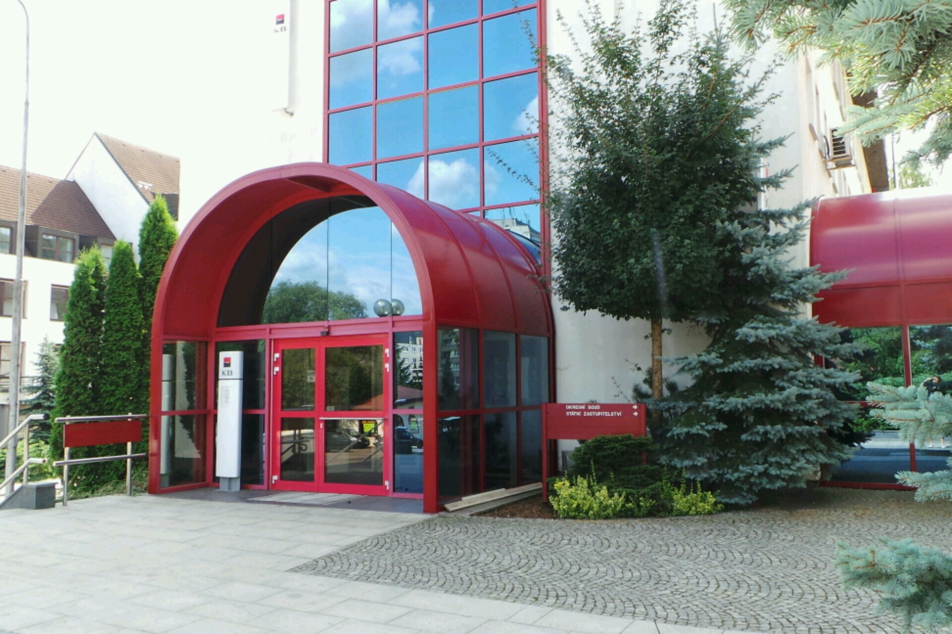 Mgr. Michaela Zelinková Opršalová, advokátka