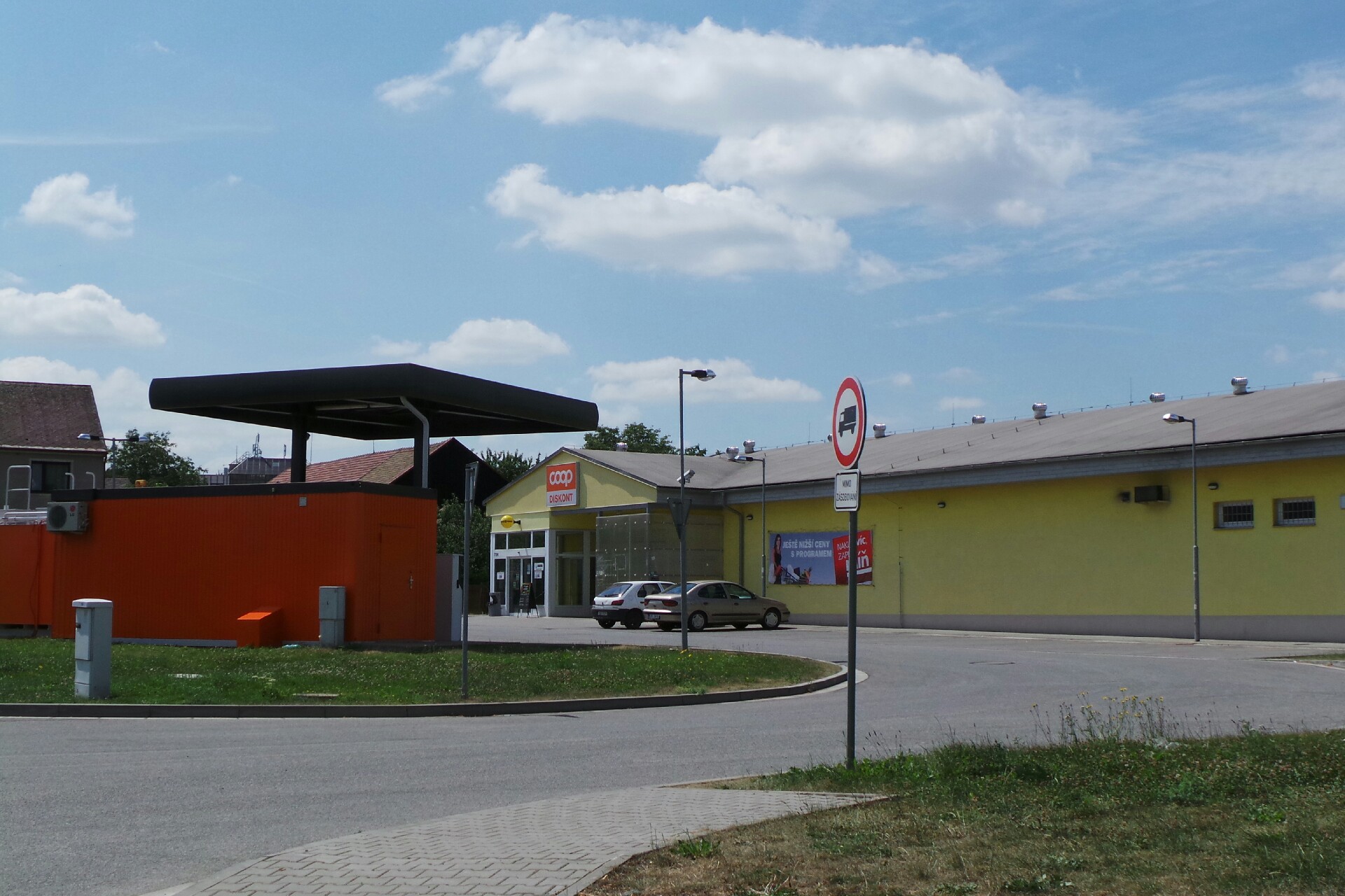 KONZUM, obchodní družstvo v Ústí nad Orlicí - COOP