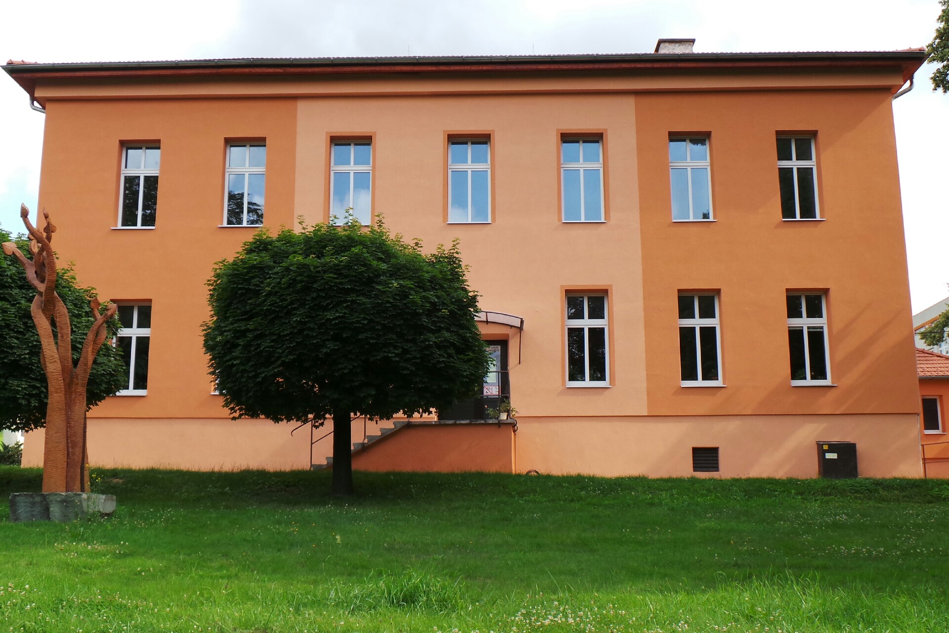 Městská knihovna Petřvald foto 2