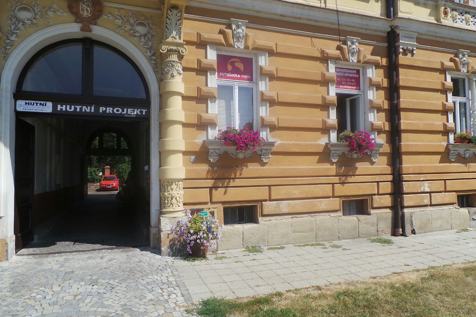 Autoškola PRAŽÁK, s.r.o.