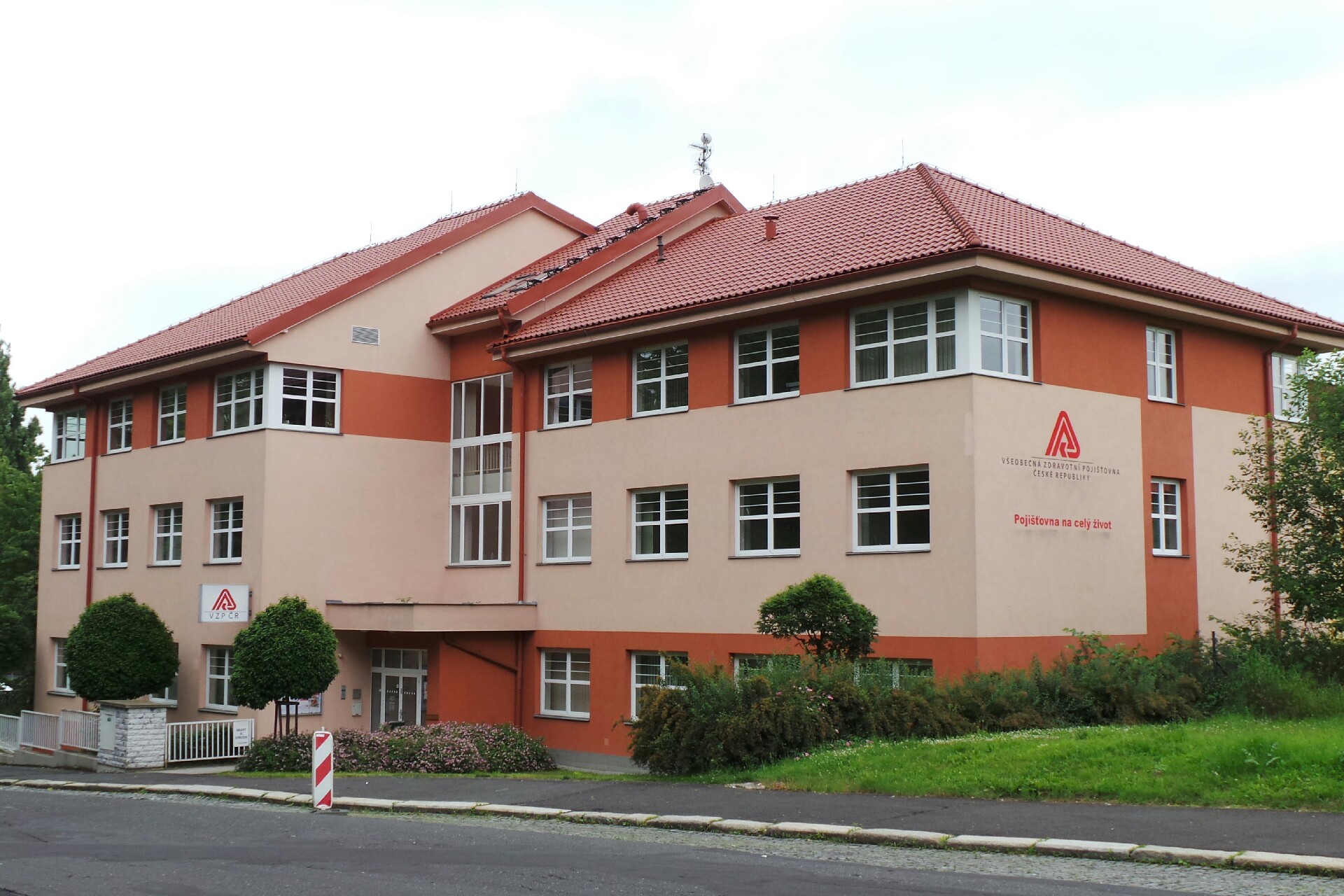 Všeobecná zdravotní pojišťovna České republiky