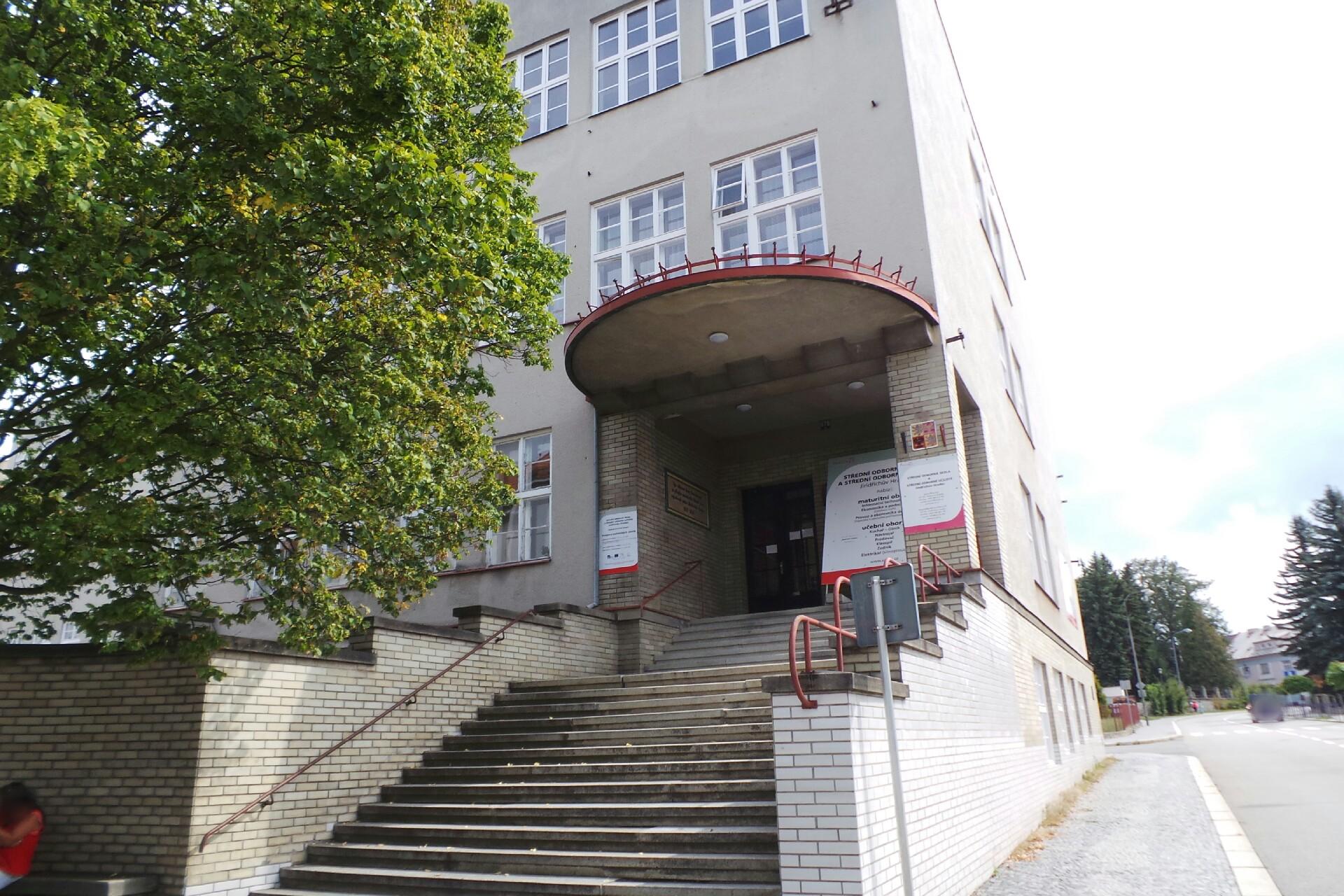 Střední odborná škola a Střední odborné učiliště Jindřichův Hradec